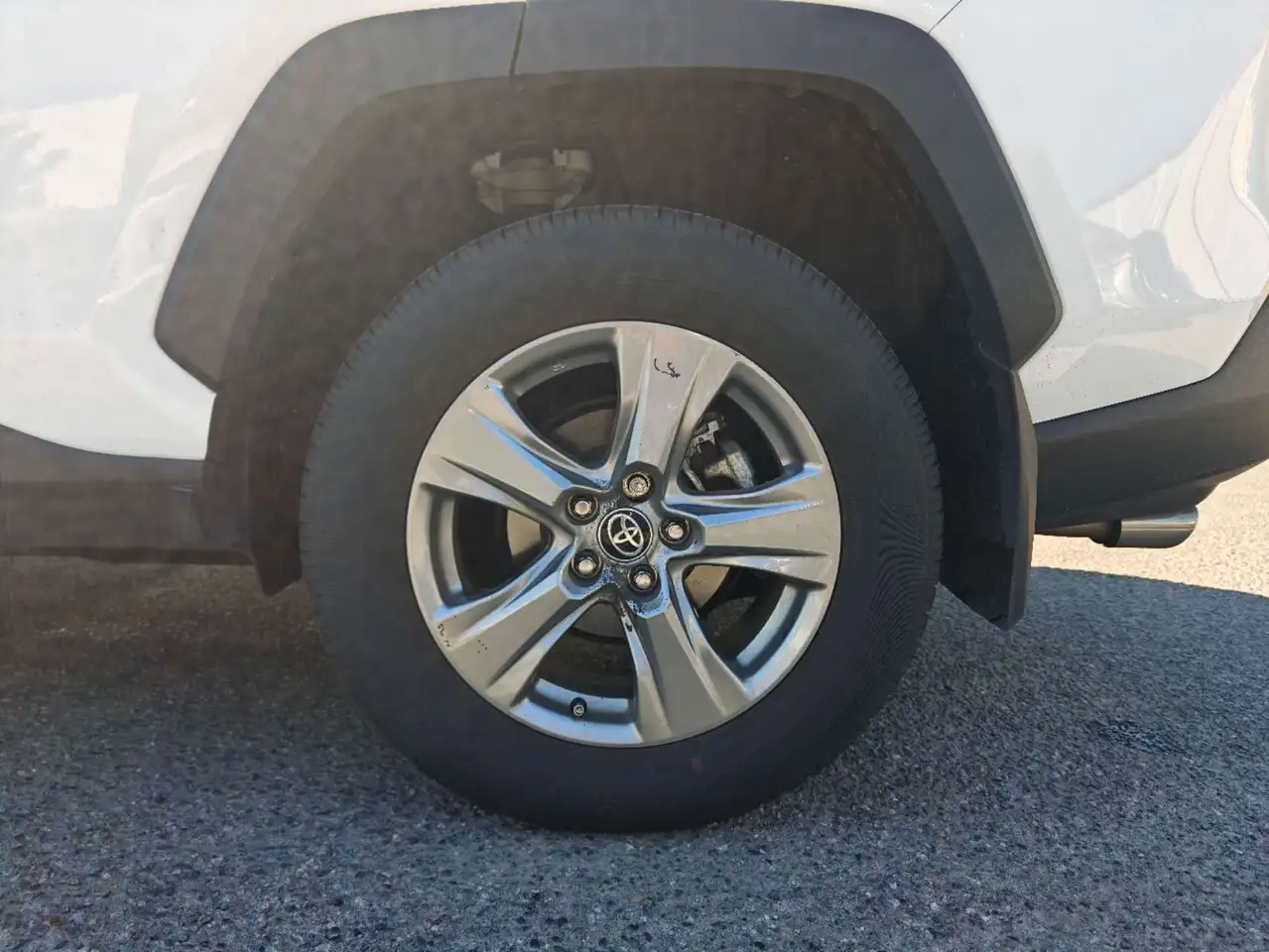 Toyota RAV 4 photo Toyota RAV 4
