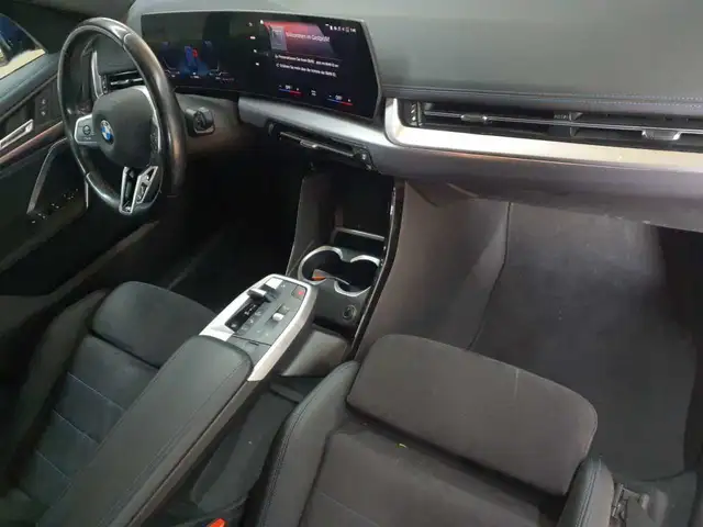 BMW X1 view 9