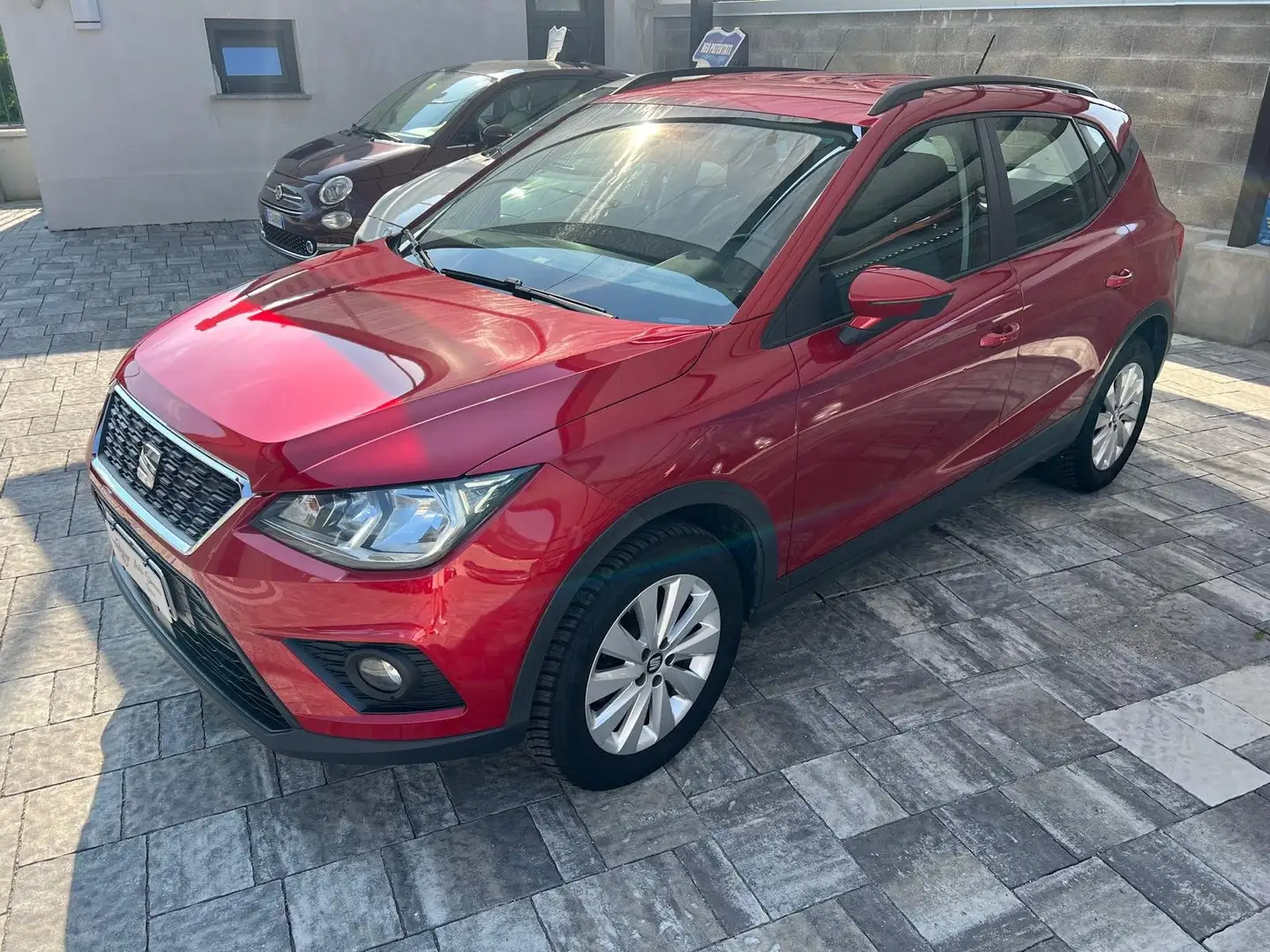 SEAT Arona Arona 2017 1.0 ecotsi Xcellence 95cv Rosso - 1