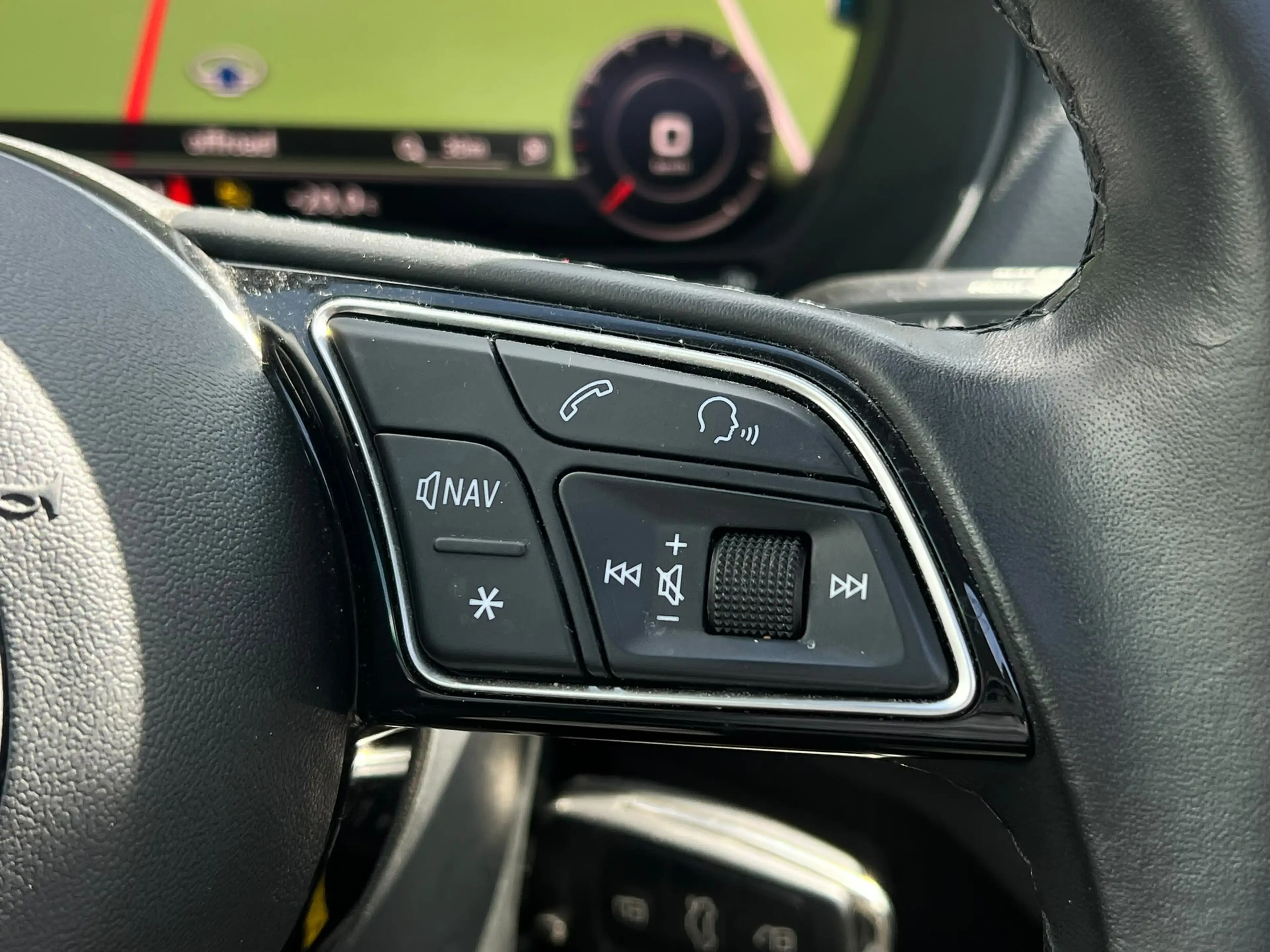 Audi Q2 2022 - 150 CV - CARPLAY - ATTACHE REMORQUE — photo 13