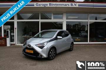 1.0 VVT-I X-Joy, Automaat, Carplay, Camera, Lichtm