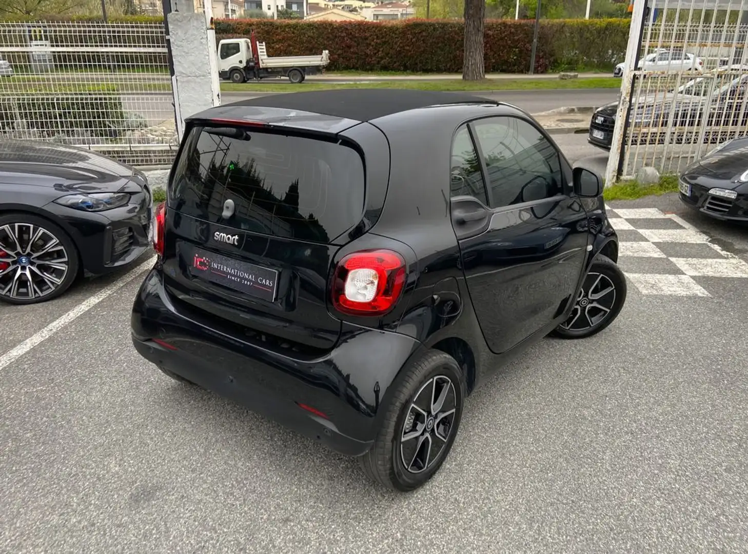 smart forTwo (2) EQ 82ch Passion 17.6 kwh Noir - 2