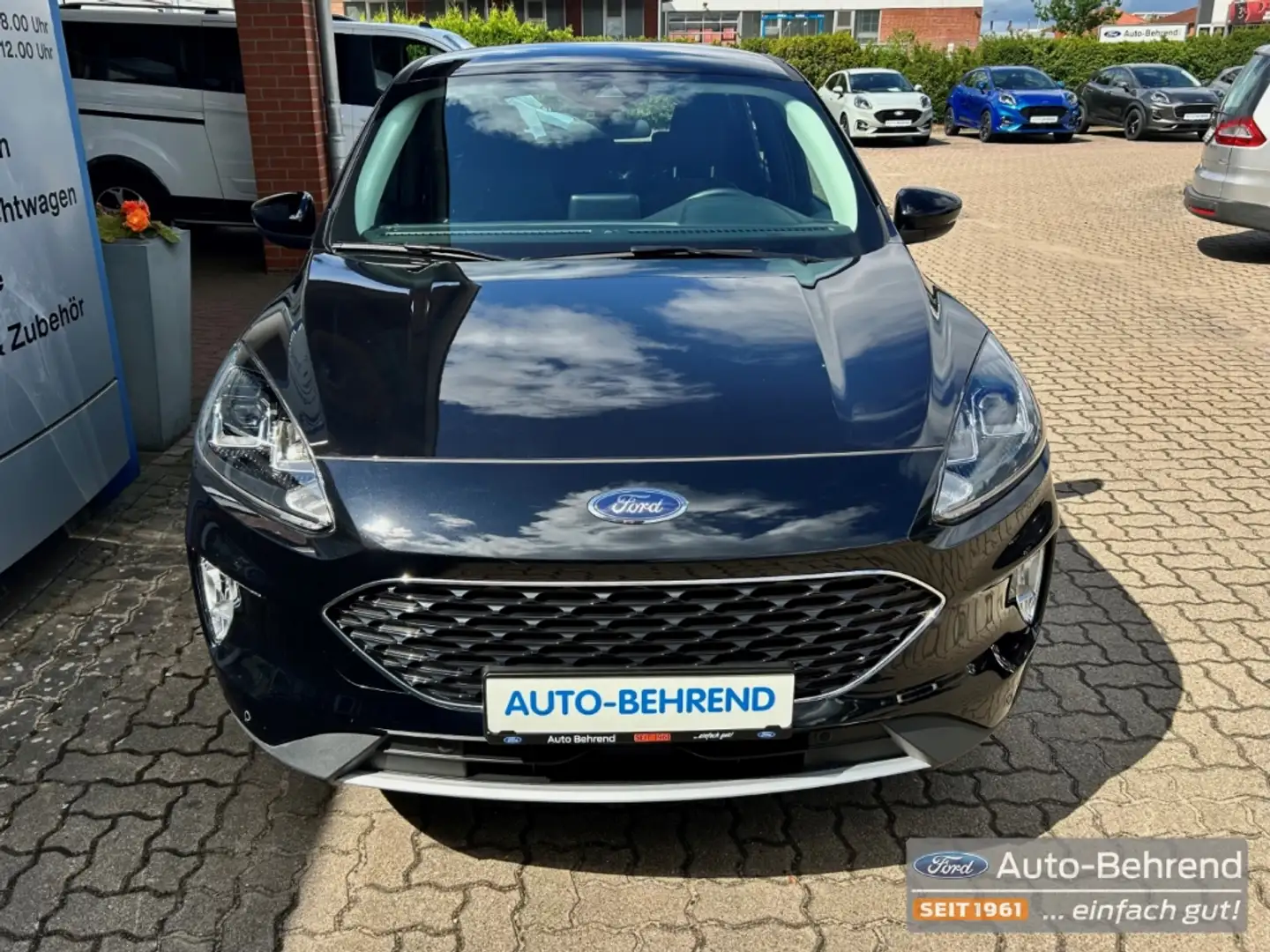 Ford Kuga Cool & Connect AHK Navi Allwetterräder Schwarz - 2