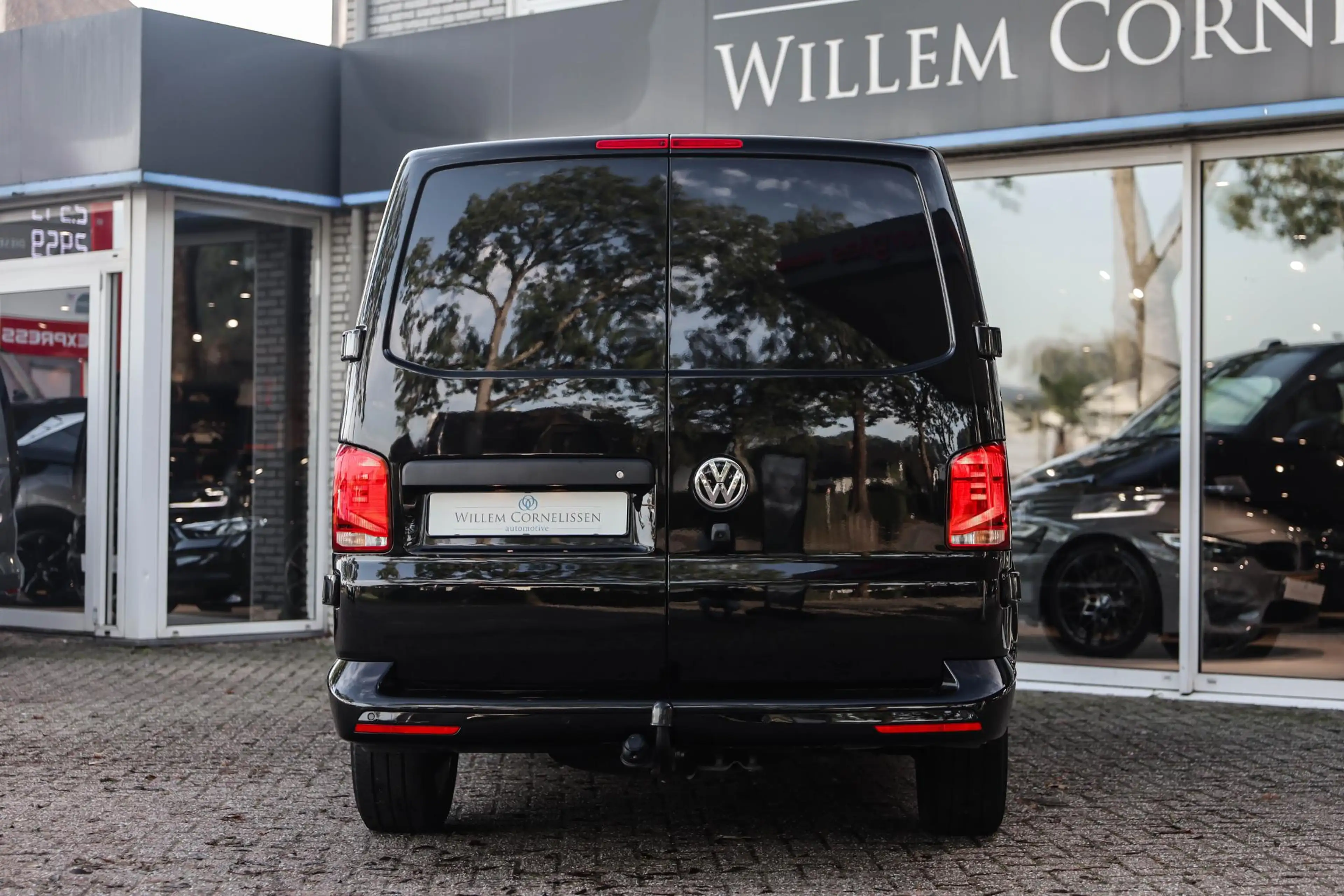 Volkswagen T6.1 Transporter 2.0 TDI L2H1 28 Bulli Automaat Camera Led Apple Ca — photo 31