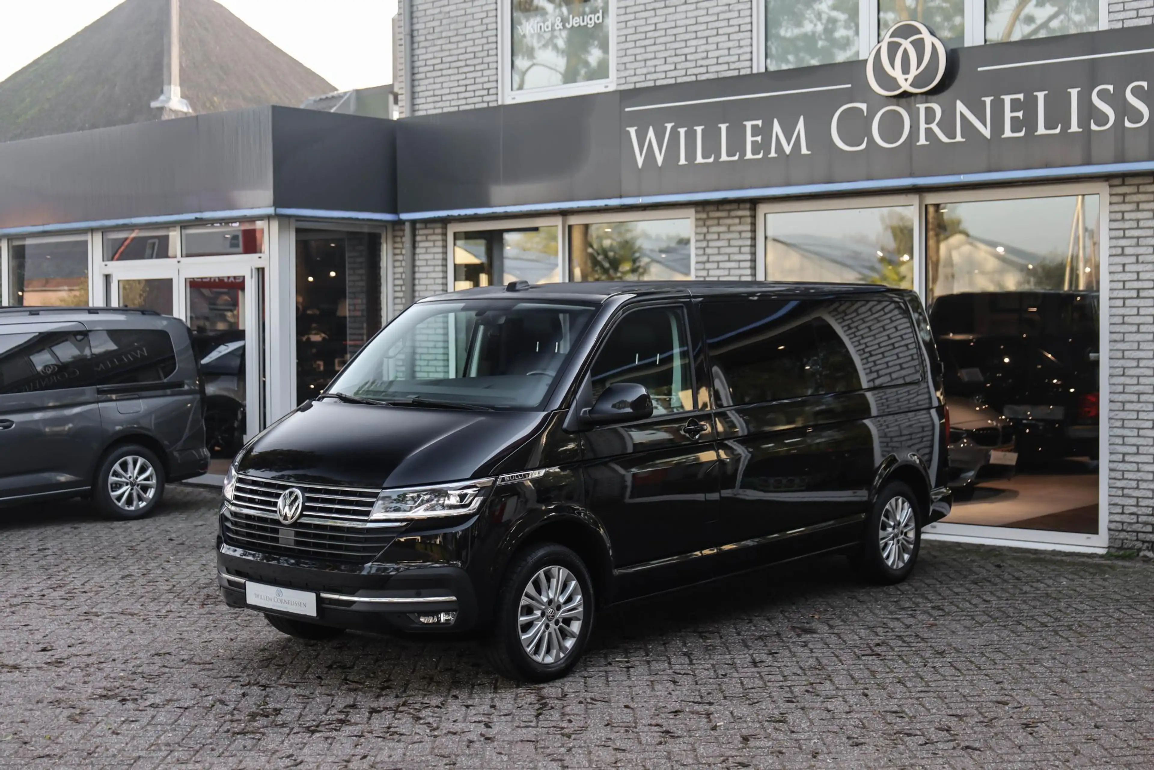 Volkswagen T6.1 Transporter 2.0 TDI L2H1 28 Bulli Automaat Camera Led Apple Ca — photo 17