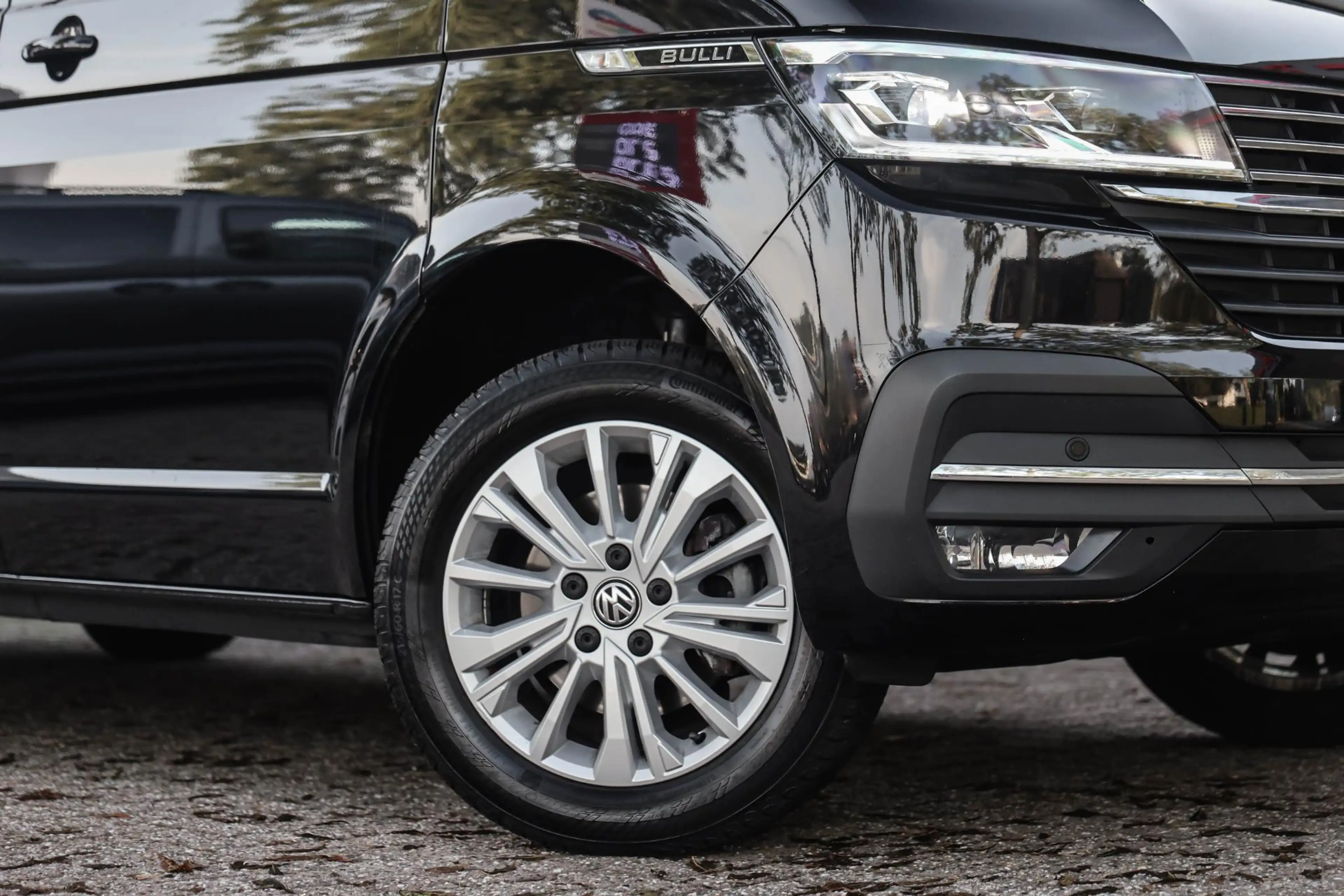 Volkswagen T6.1 Transporter 2.0 TDI L2H1 28 Bulli Automaat Camera Led Apple Ca — photo 8