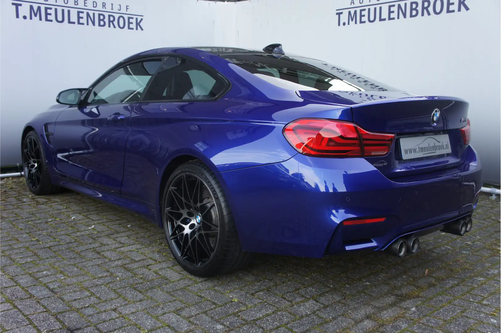 BMW M4 4-serie Coupé Competition Blauw - 2