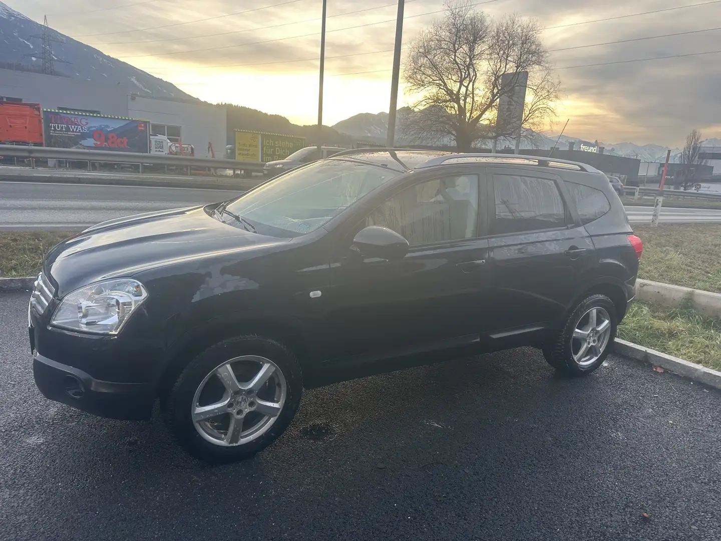 Nissan Qashqai+2 - 2