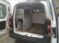 Citroen Berlingo 1.6 HDi Weiß - thumbnail 2