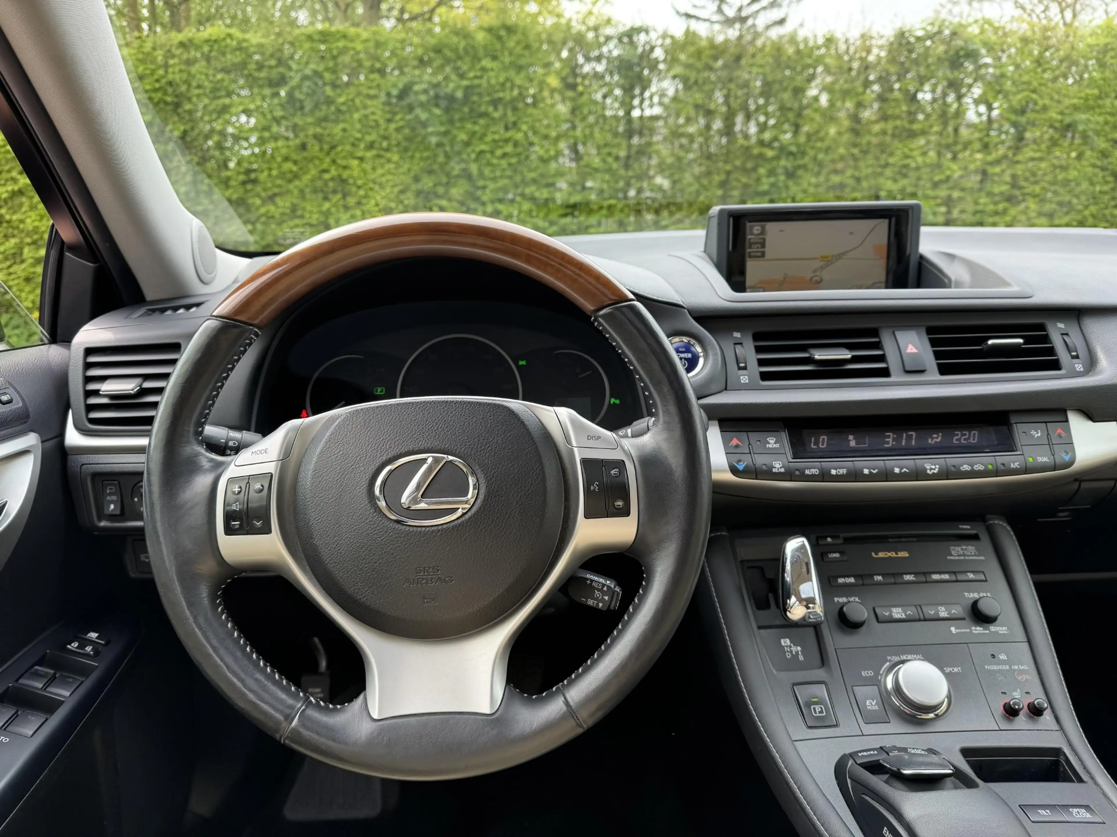 Lexus CT 200h Luxury Stuurverwarming MarkLevinson Houten stuur — photo 8
