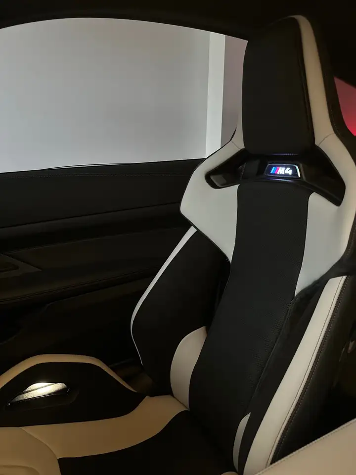 BMW M4 снимка BMW M4