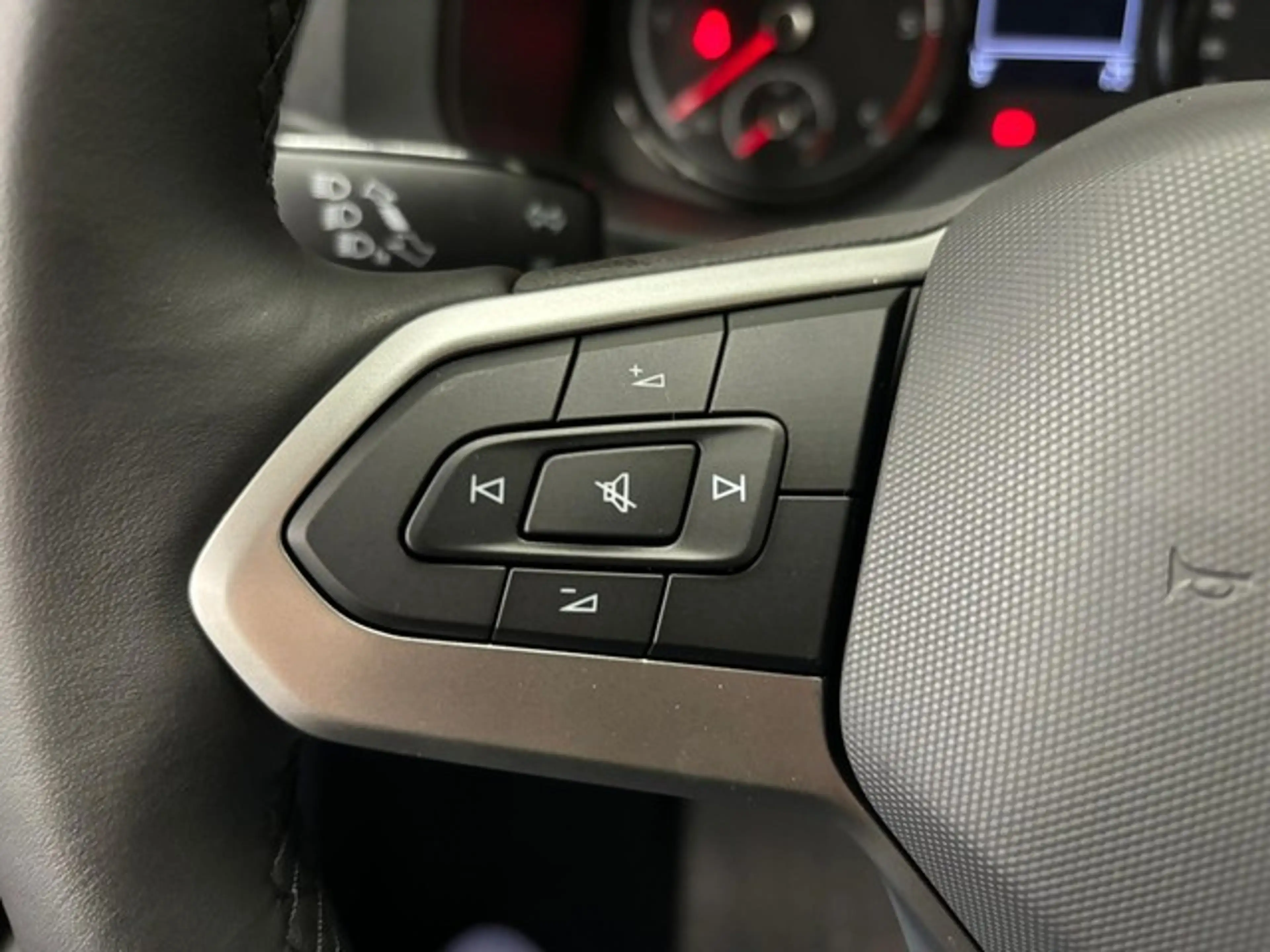 Volkswagen T6.1 Transporter 2.0 TDI Kasten KAMERA+ NAVI+AHK — photo 13