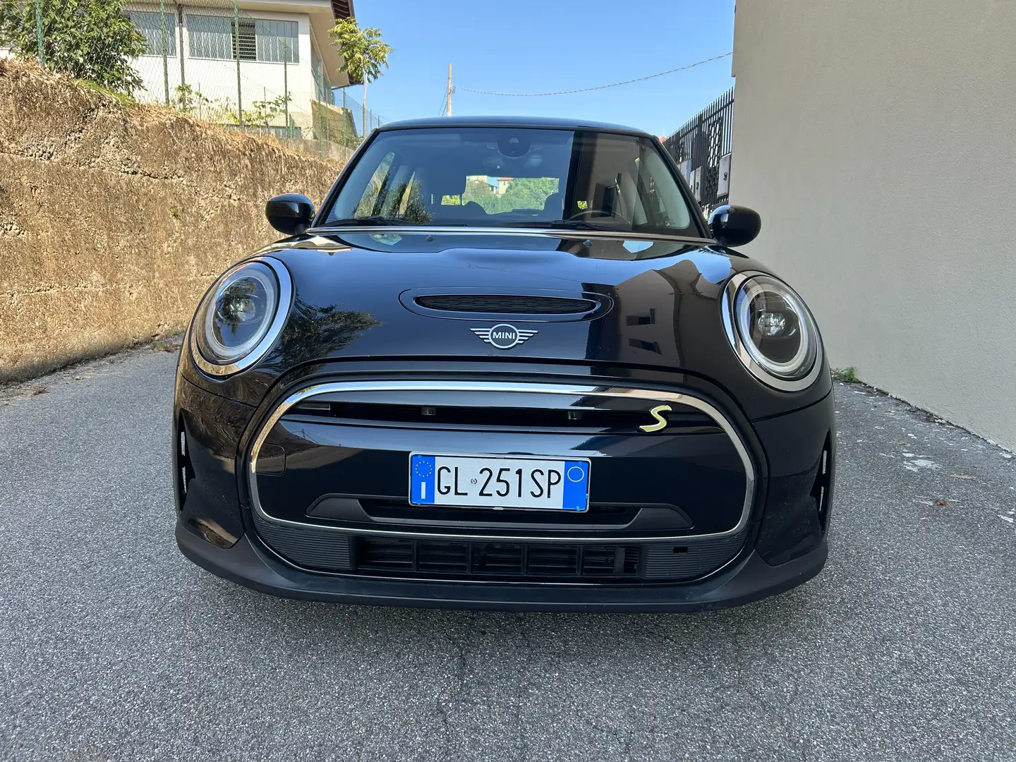 MINI Cooper SE Mini F56 2021 Full Electric 3p Yours auto Noir - 1