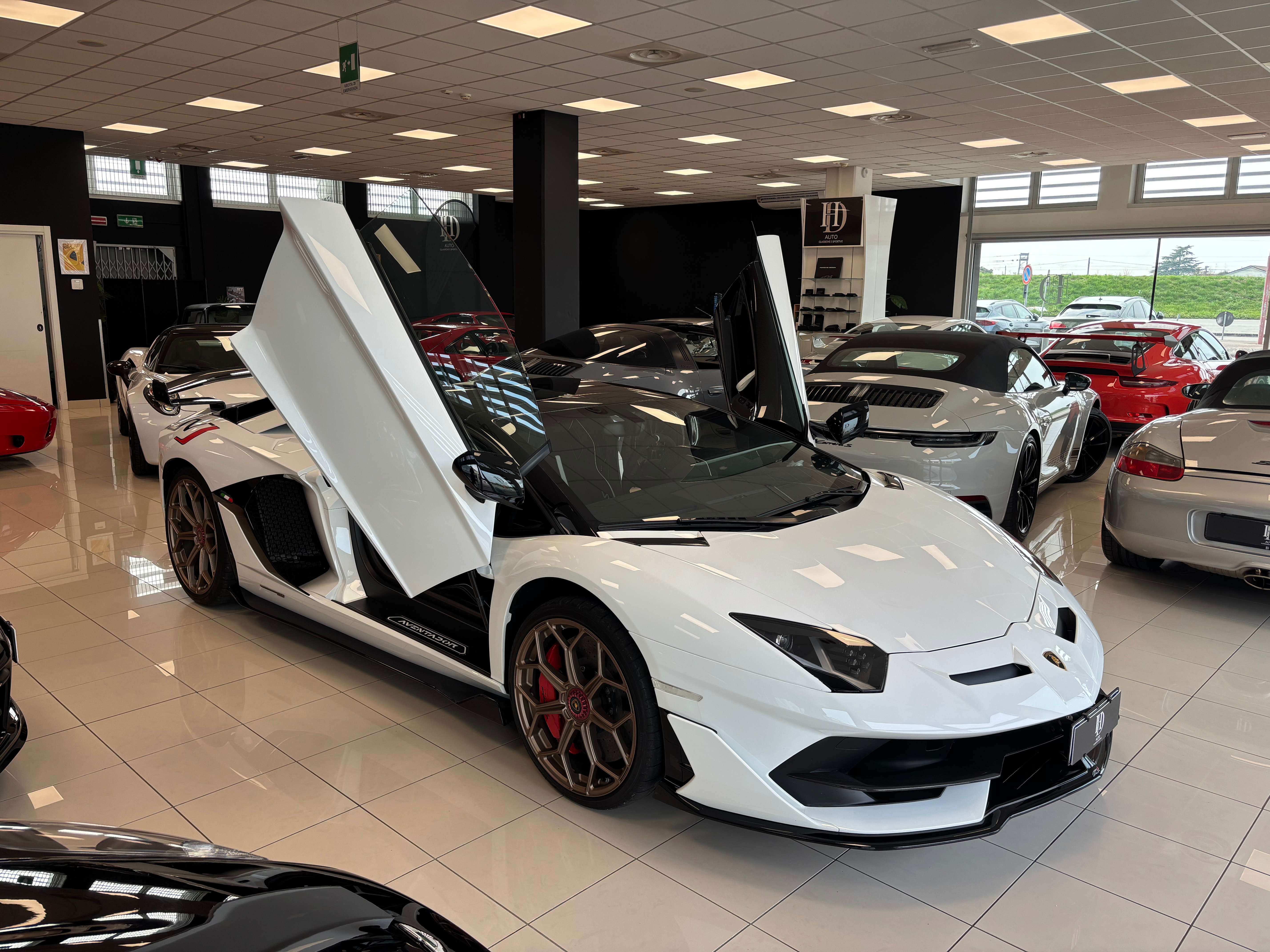 Lamborghini Aventador