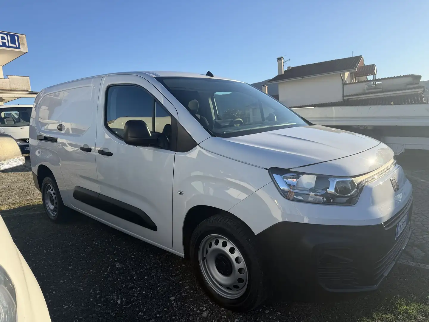 Fiat Doblo Doblò 1.5 BlueHdi 100CV PLUNGO 3 POSTI - 2