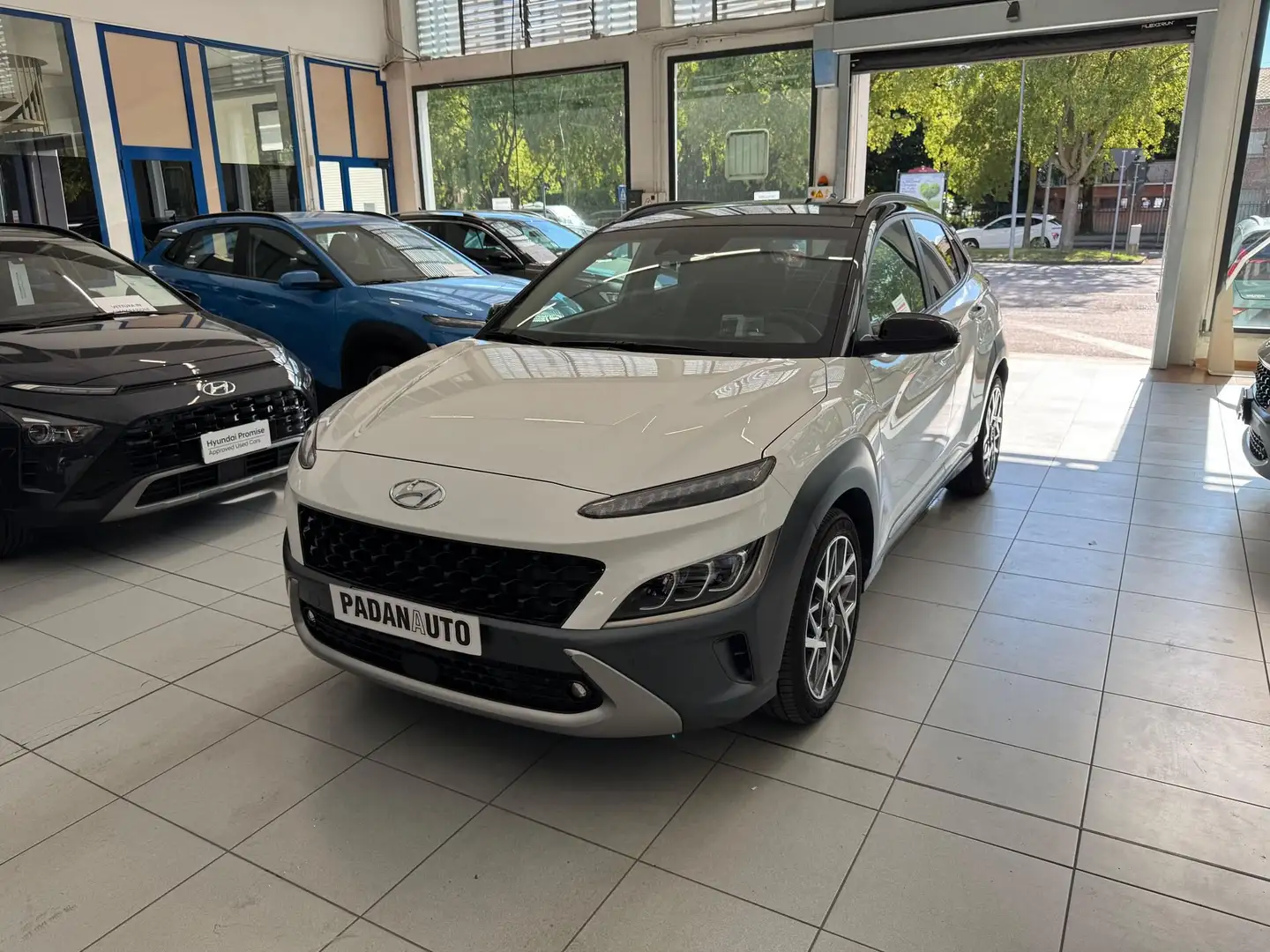 Hyundai KONA Kona HEV 1.6 DCT XClass Blanc - 2