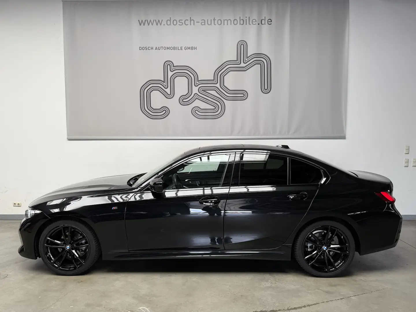 BMW 318 iA M Sport/NAVI/LED/EGSD/Privacy/Sitzhz. Schwarz - 2