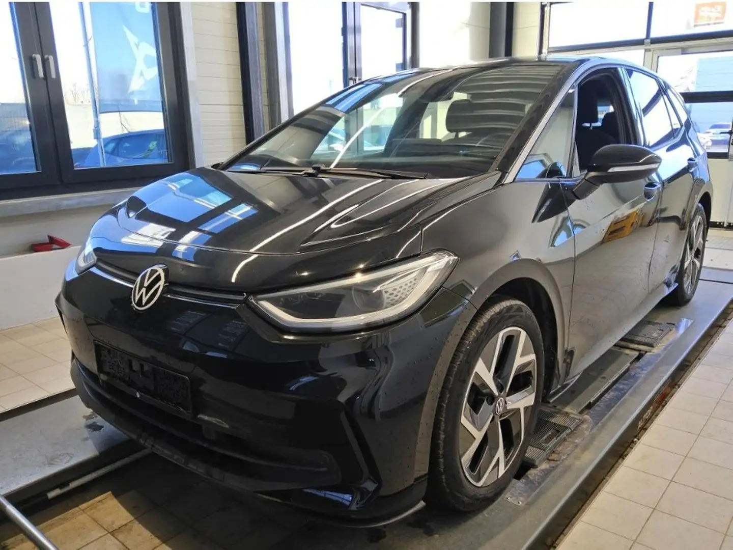 Volkswagen ID.3 Pro Performance Schwarz - 2