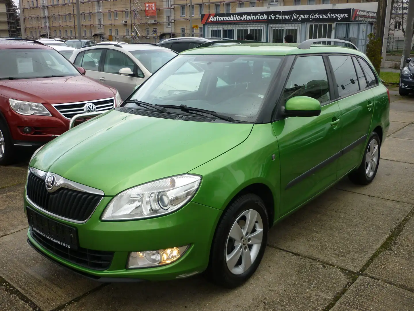 Skoda Fabia 1.2 TSi Combi Fresh 1.Hand...! PDC! Sitzheizung! Grün - 1