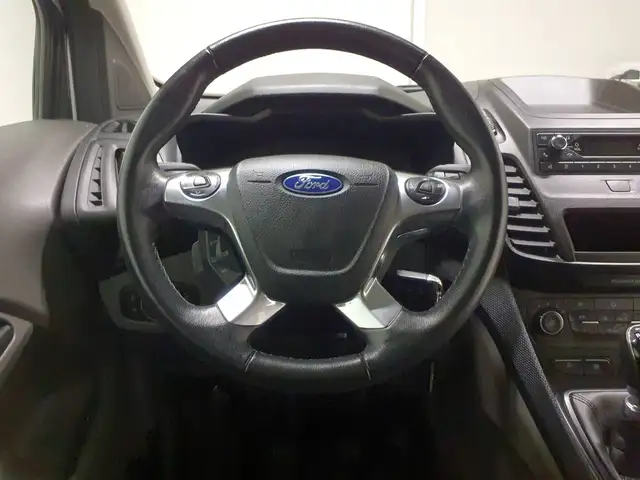Ford Transit Connect view 7