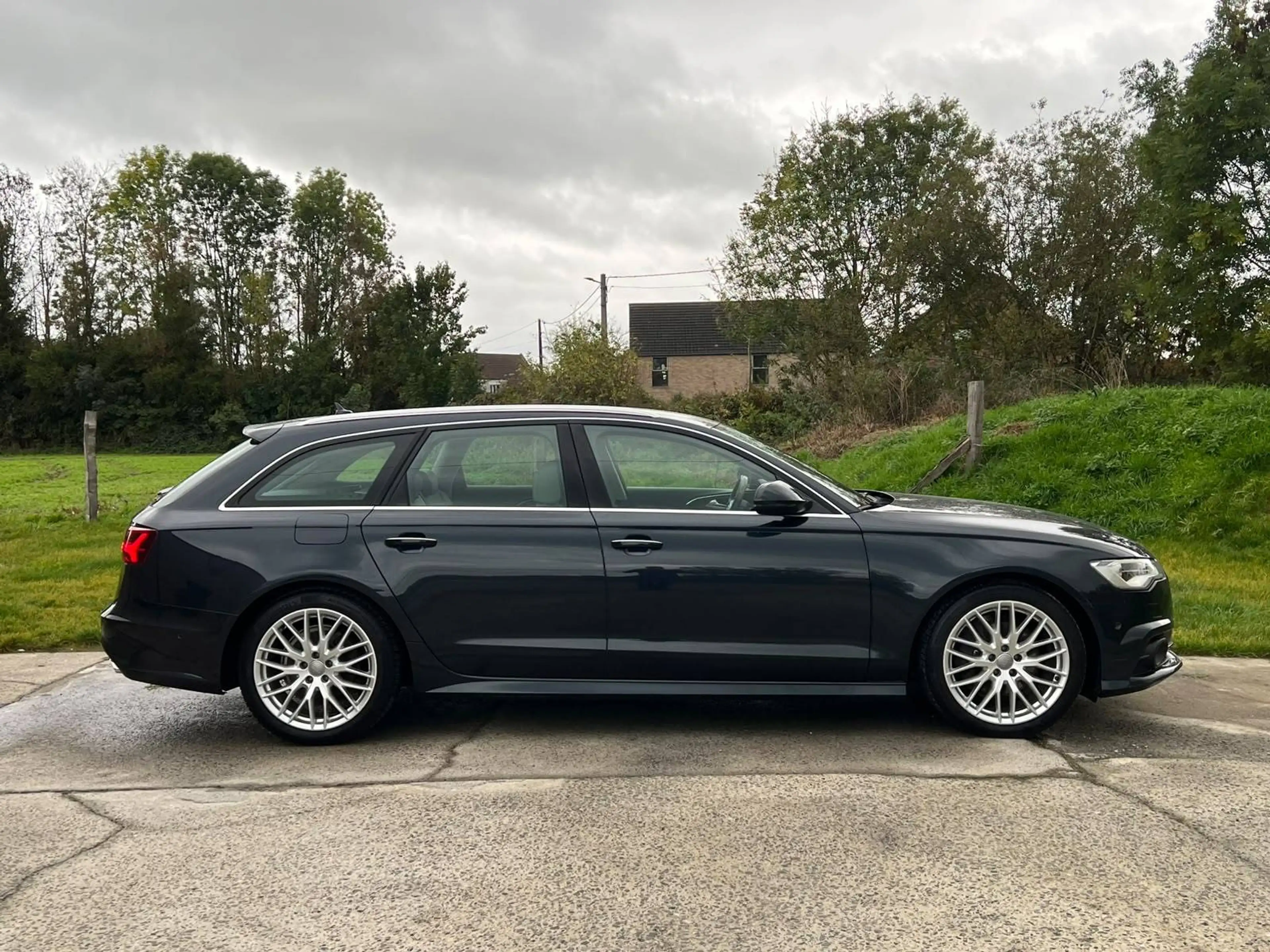 Audi A6 — photo 7