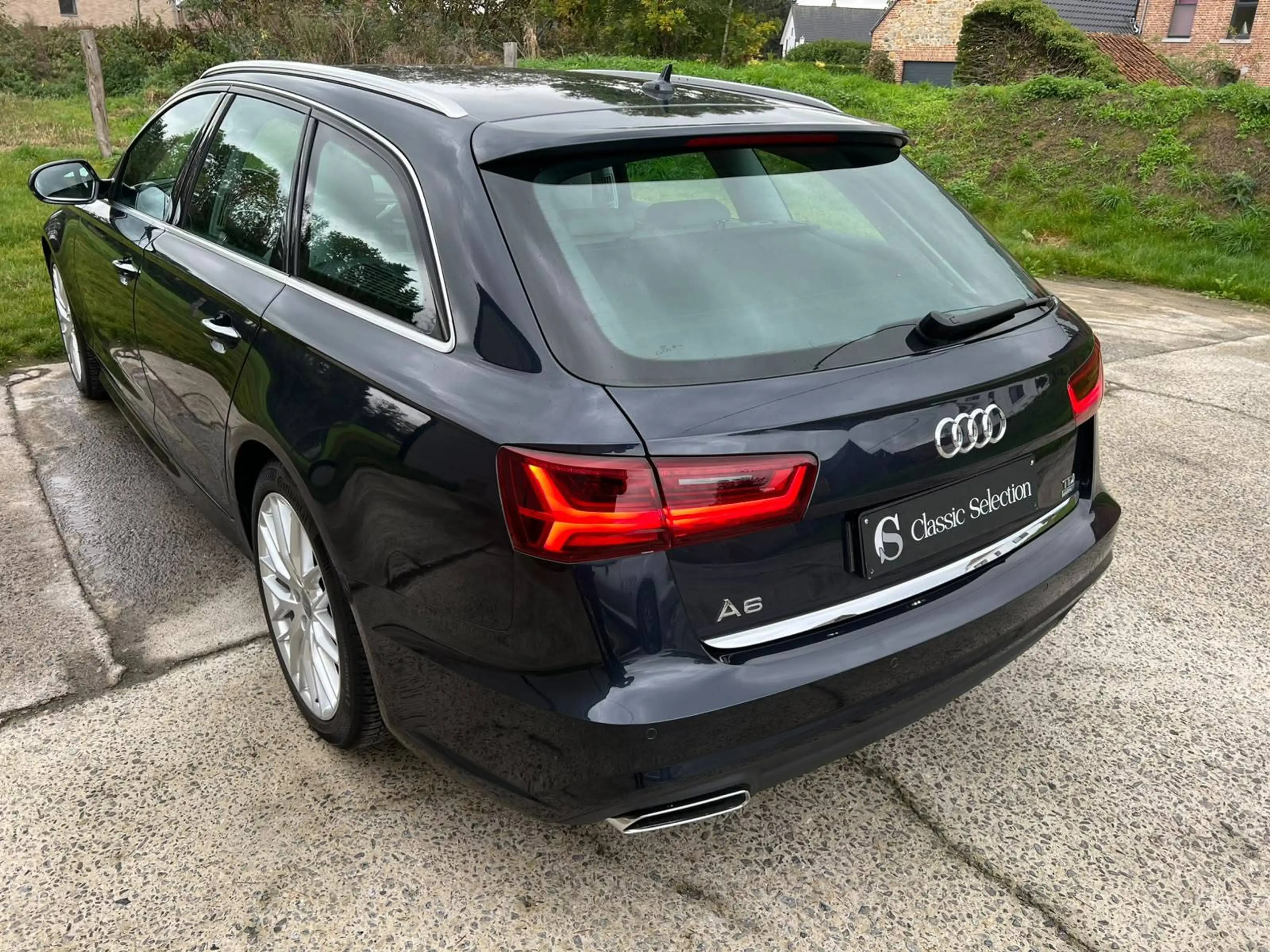 Audi A6 — photo 11