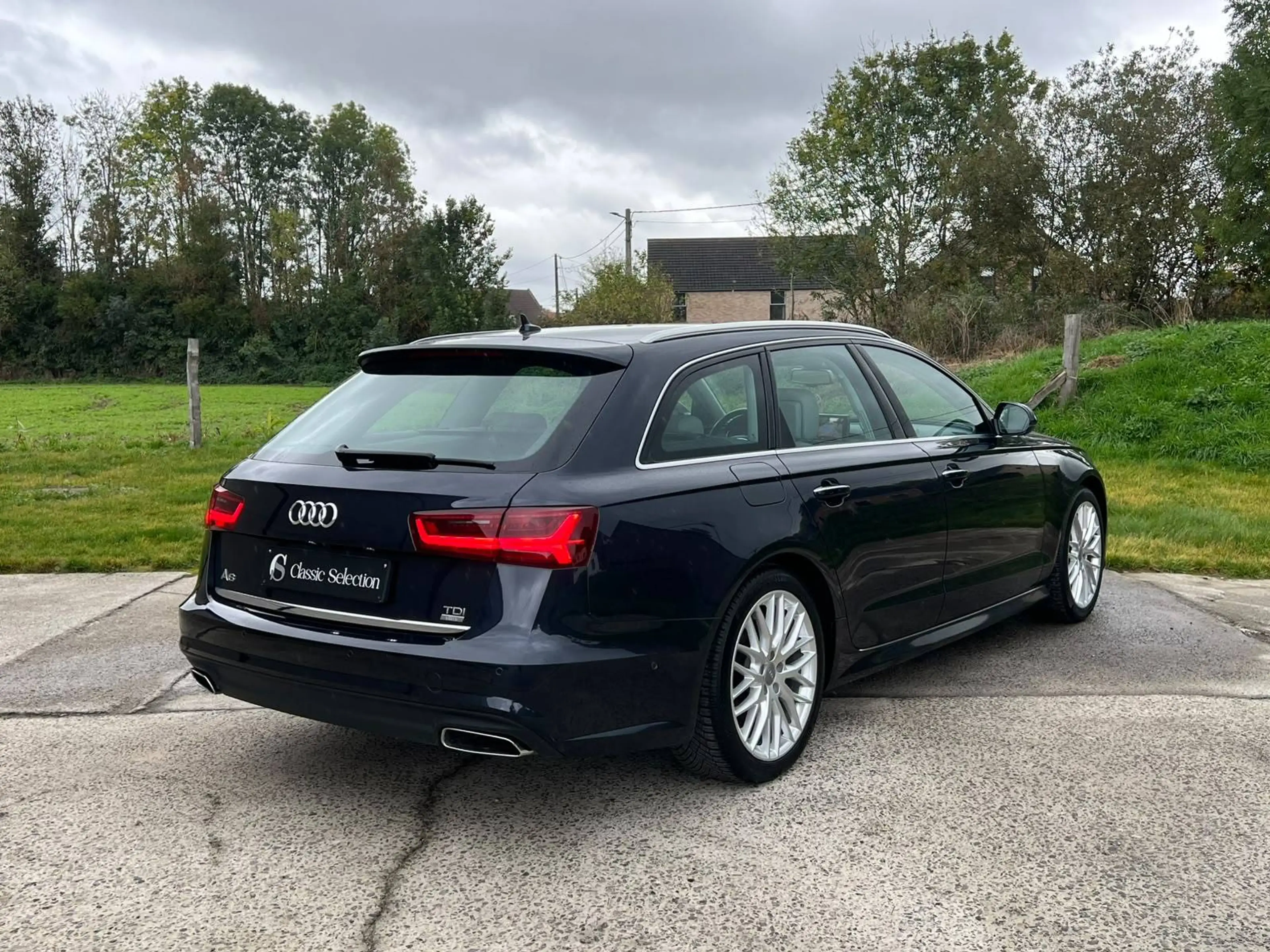 Audi A6 — photo 8