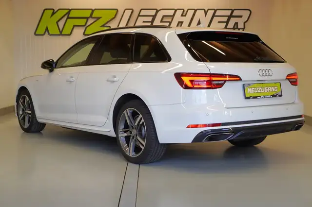 Audi A4 view 7
