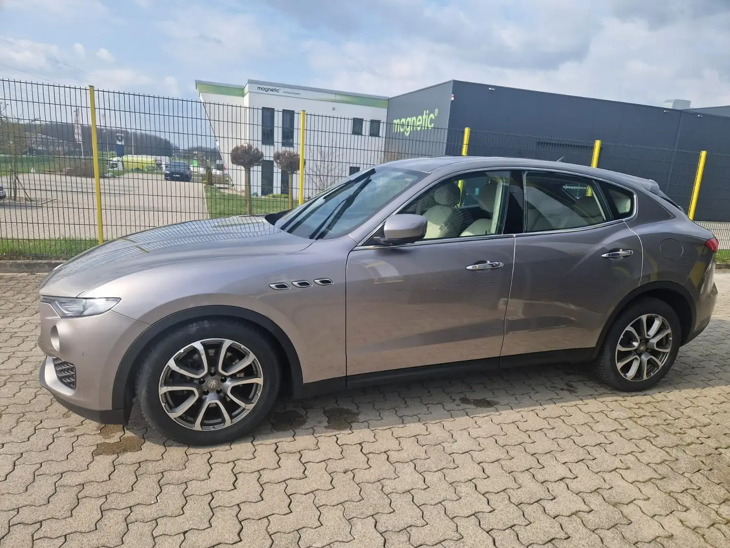 Maserati Levante Levante Diesel Grau - 1