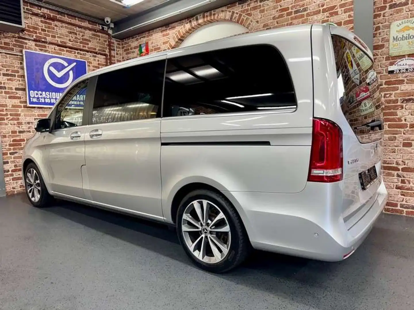 Mercedes-Benz V 250 V 250d 2.0 190cv Auto AVANTGARDE Gris - 2