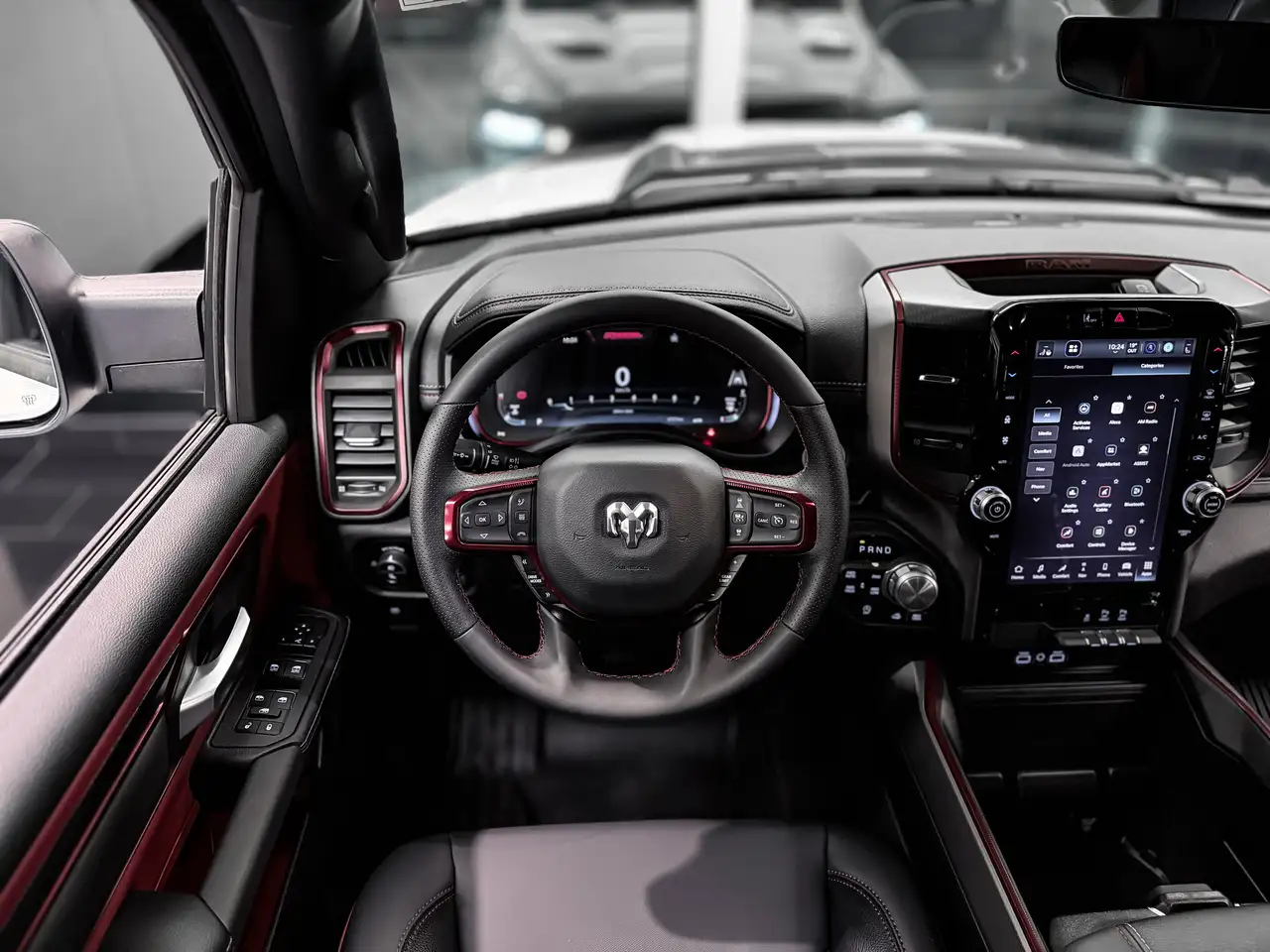 RAM 1500 снимка RAM 1500