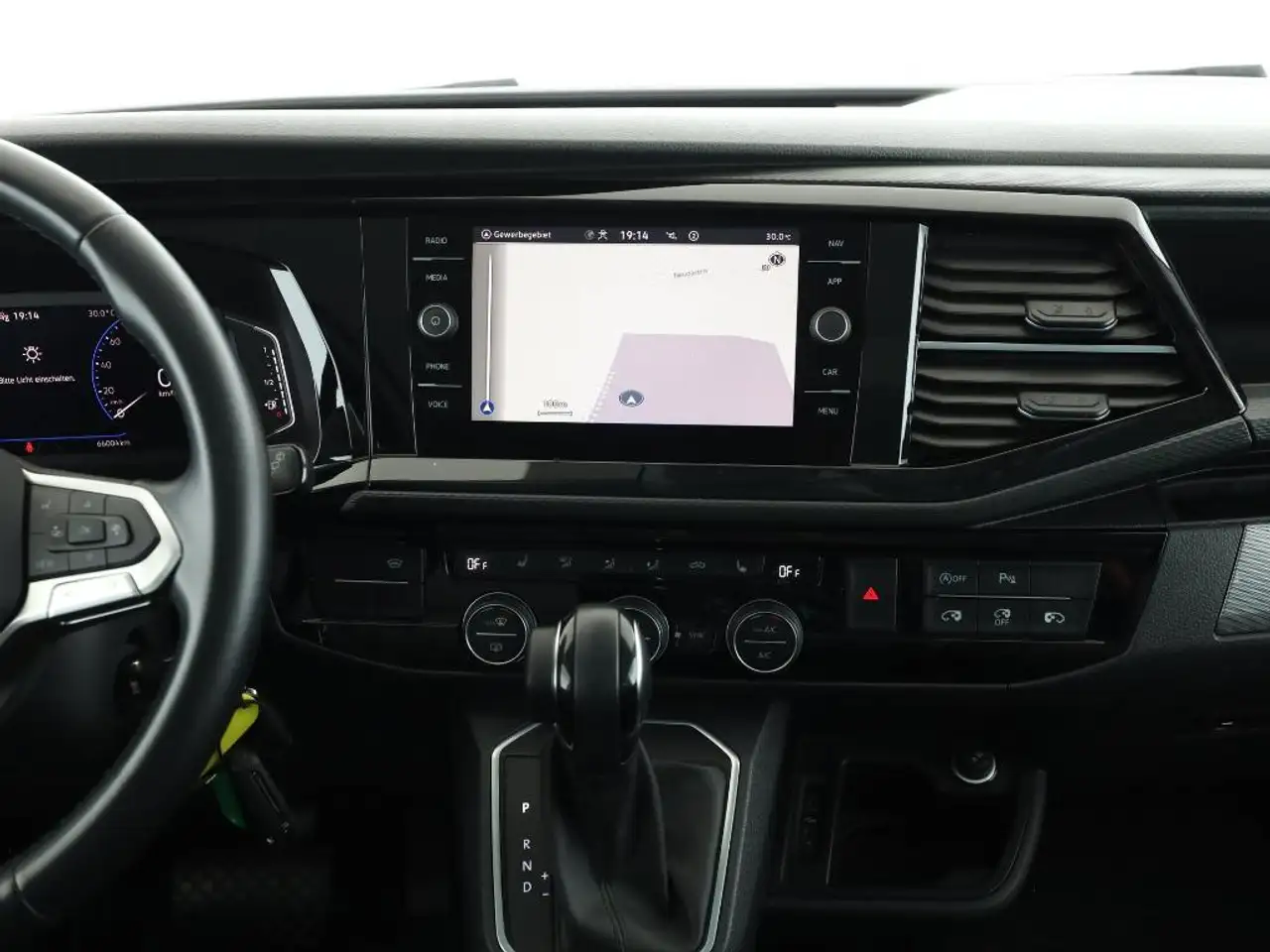 2023 Volkswagen T6.1 Caravelle 2.0TDI Highline AHK 8 Sitze Sthzg, photograph 5