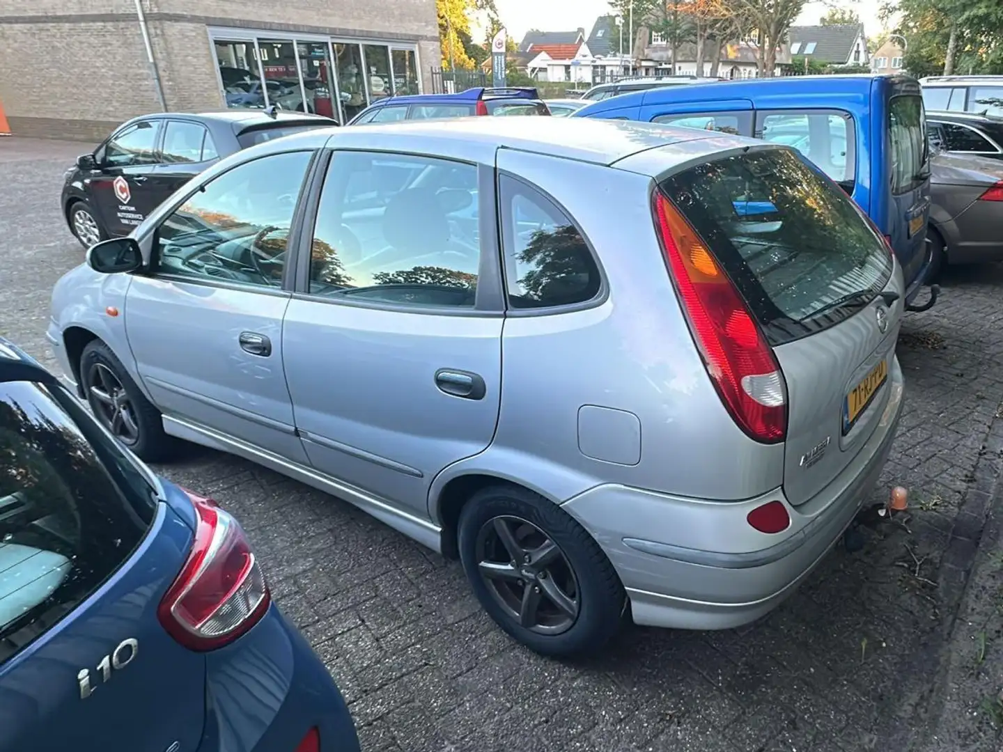 Nissan Almera Tino Almera Tino 1.8 Acenta Ezüst - 1