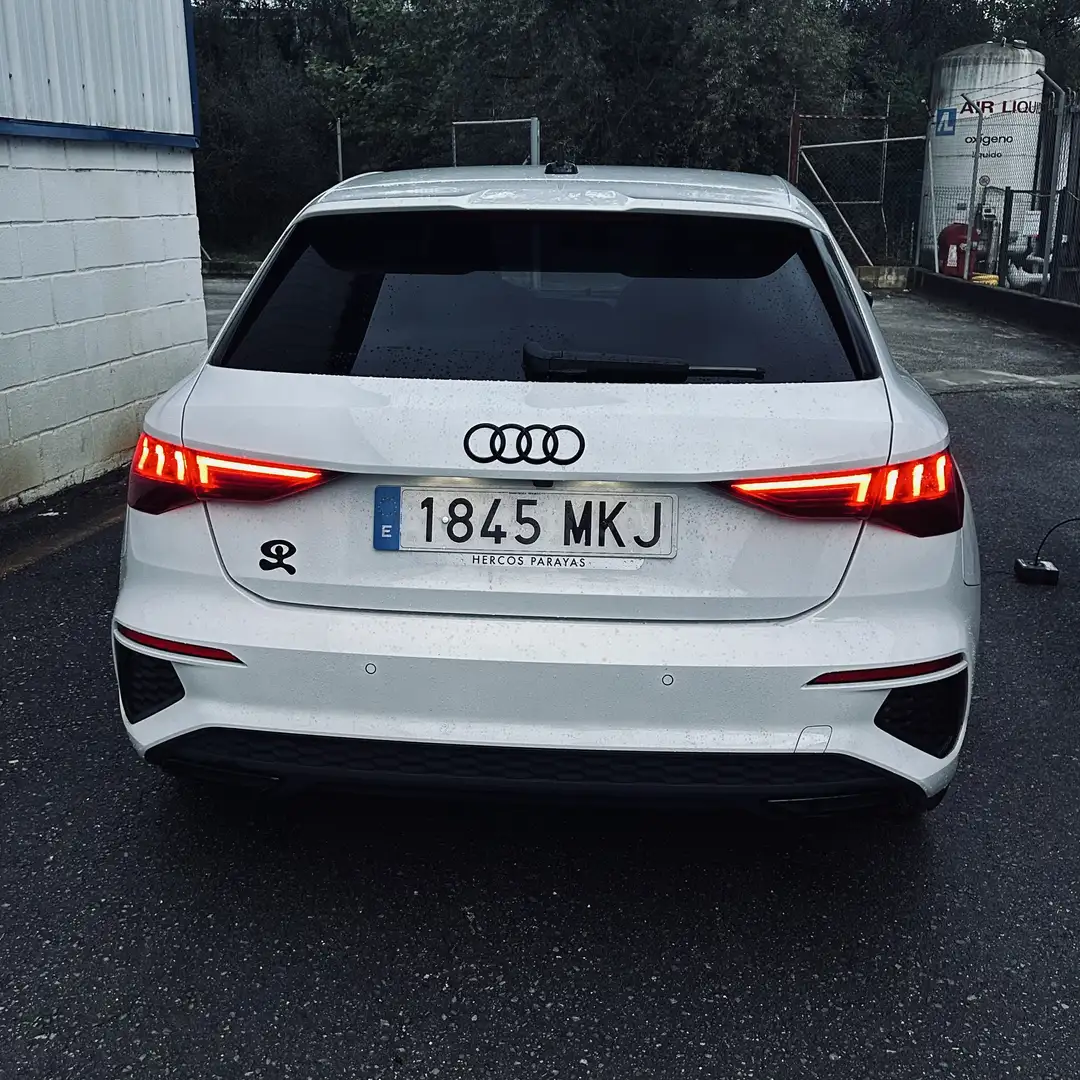 Audi A3 Sportback 35TDI Black line S tronic - 1