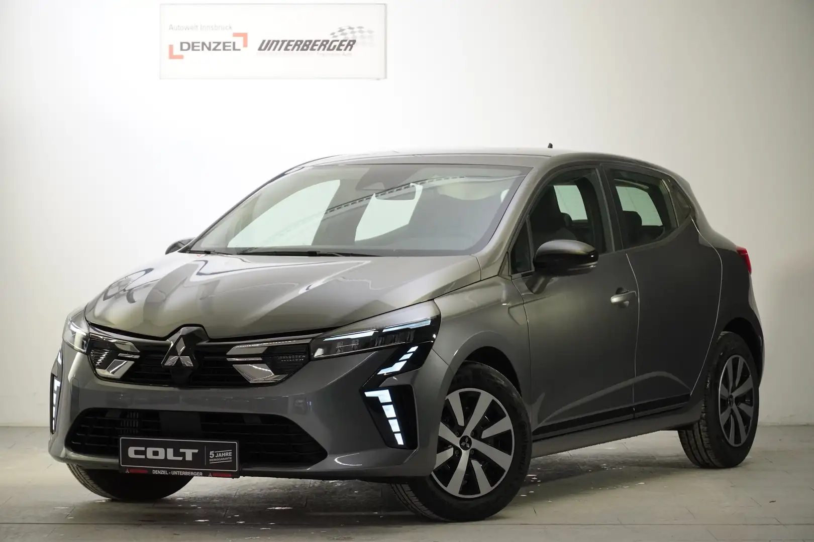 Mitsubishi Colt 1,0 MPI Turbo Invite C26 ab EUR15.090 Grau - 1