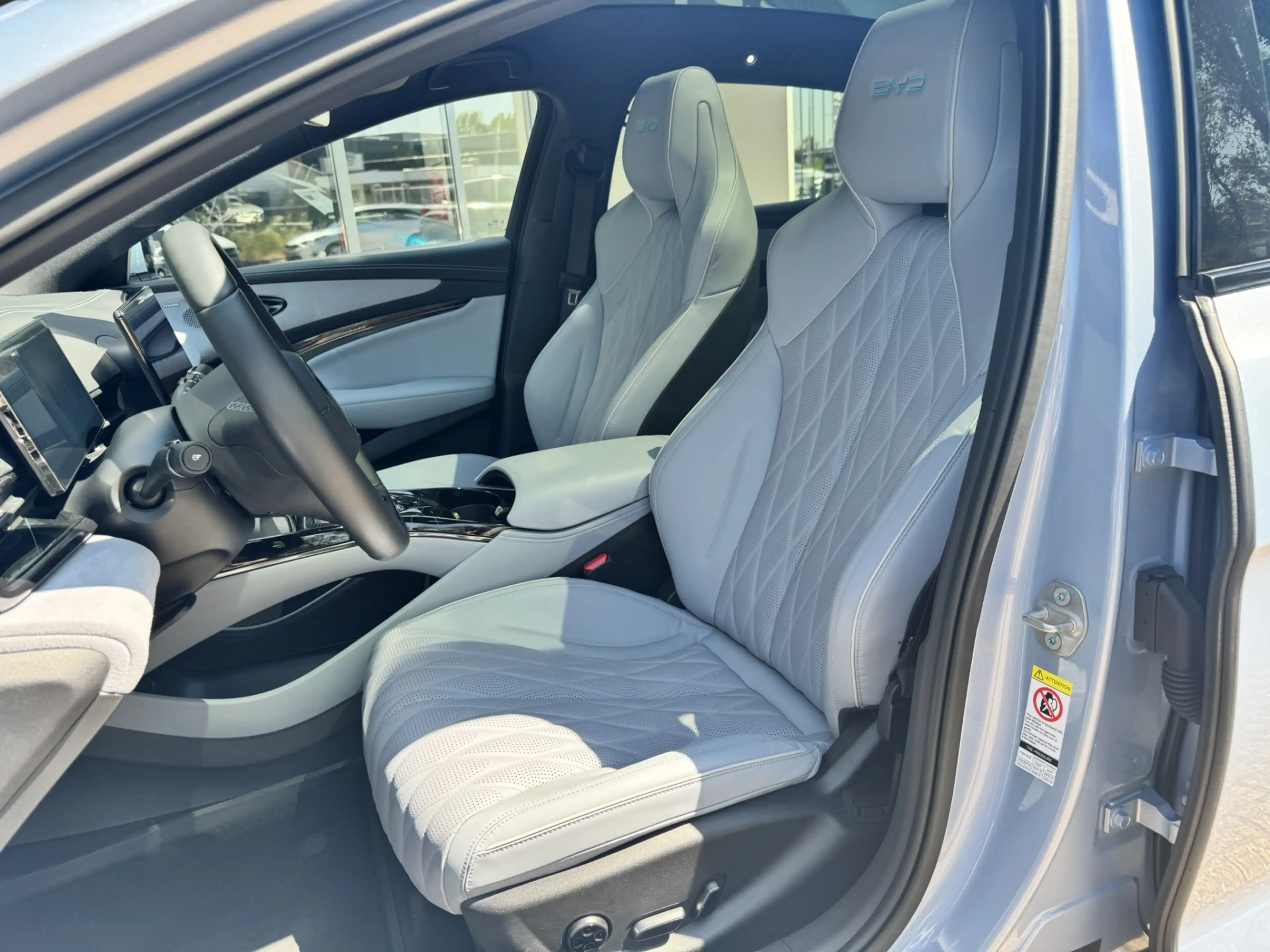 BYD Seal Design RWD 82.5 kWh*97%SOH*ACC*Panorama* — photo 13