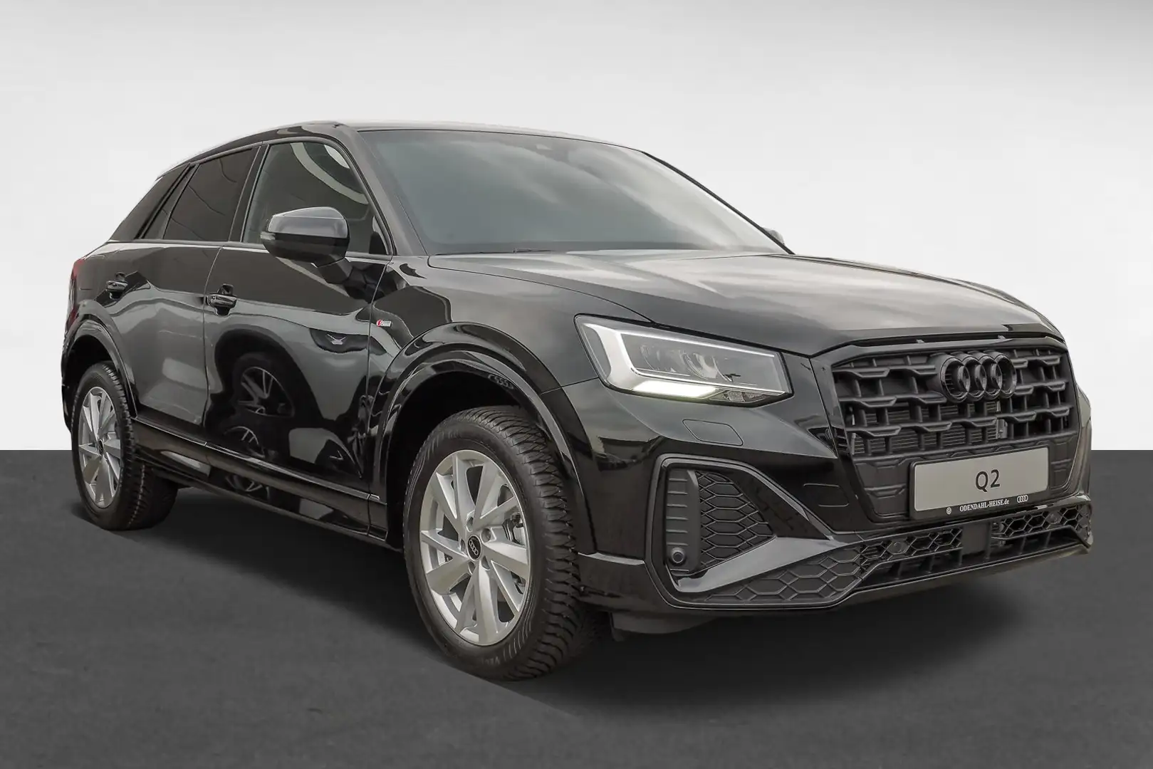 Audi Q2 S line 35 TFSI 110(150) kW(PS) Schaltgetriebe Schwarz - 2