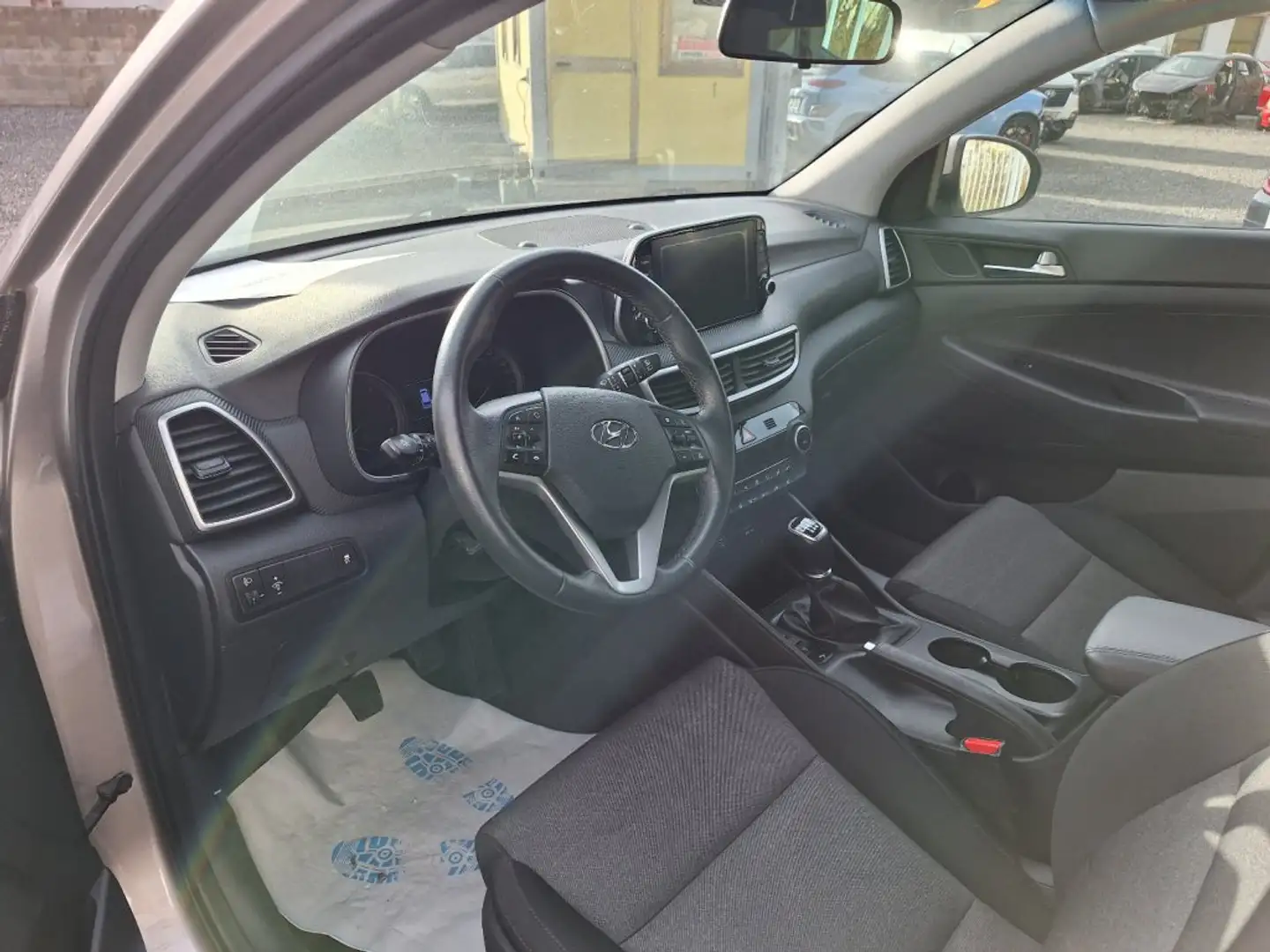 Hyundai TUCSON Level 3 Plus 1,6 CRDi 2WD MT t0b33a Weiß - 2