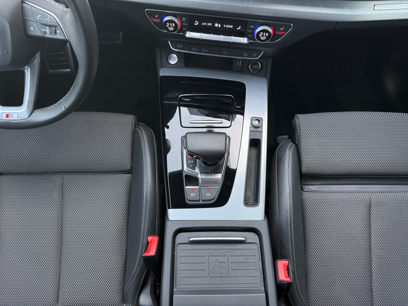 Audi Q5 2.0 TDI quattro S-tronic AHK RFK Navi LED — photo 15