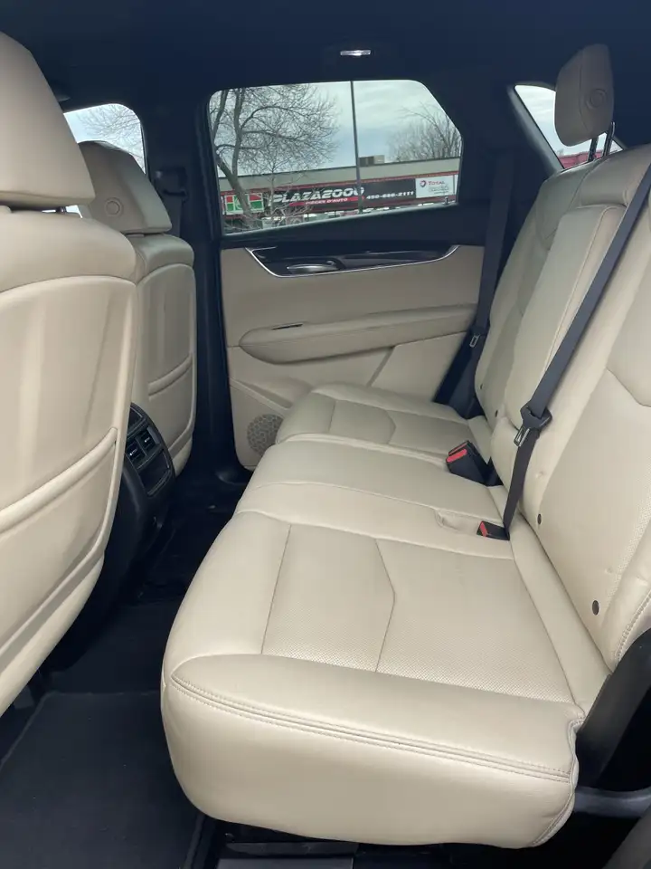 Cadillac XT5 photo Cadillac XT5
