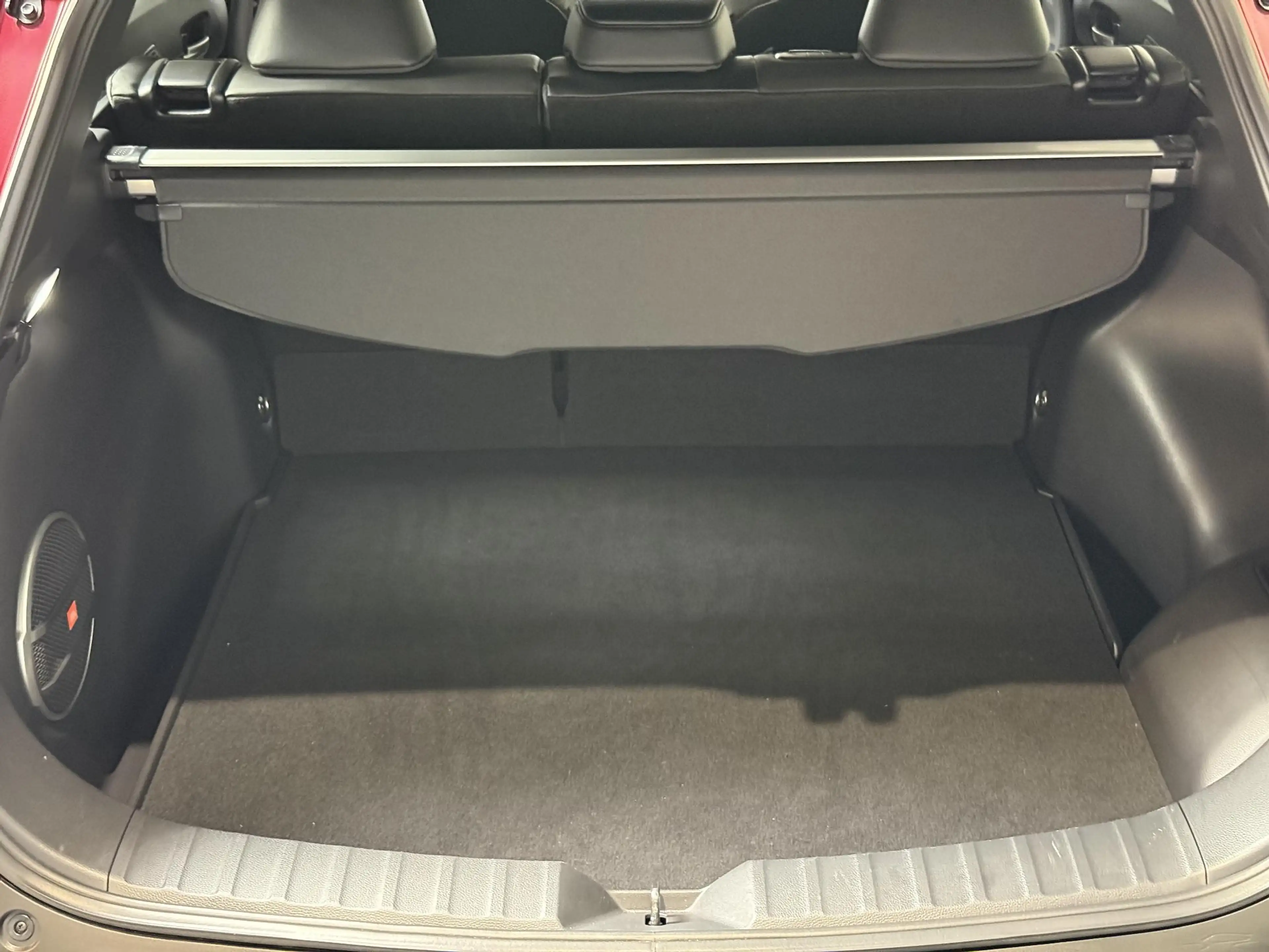 Toyota Corolla Cross 2.0 High Power Hybrid Launch Edition — photo 22