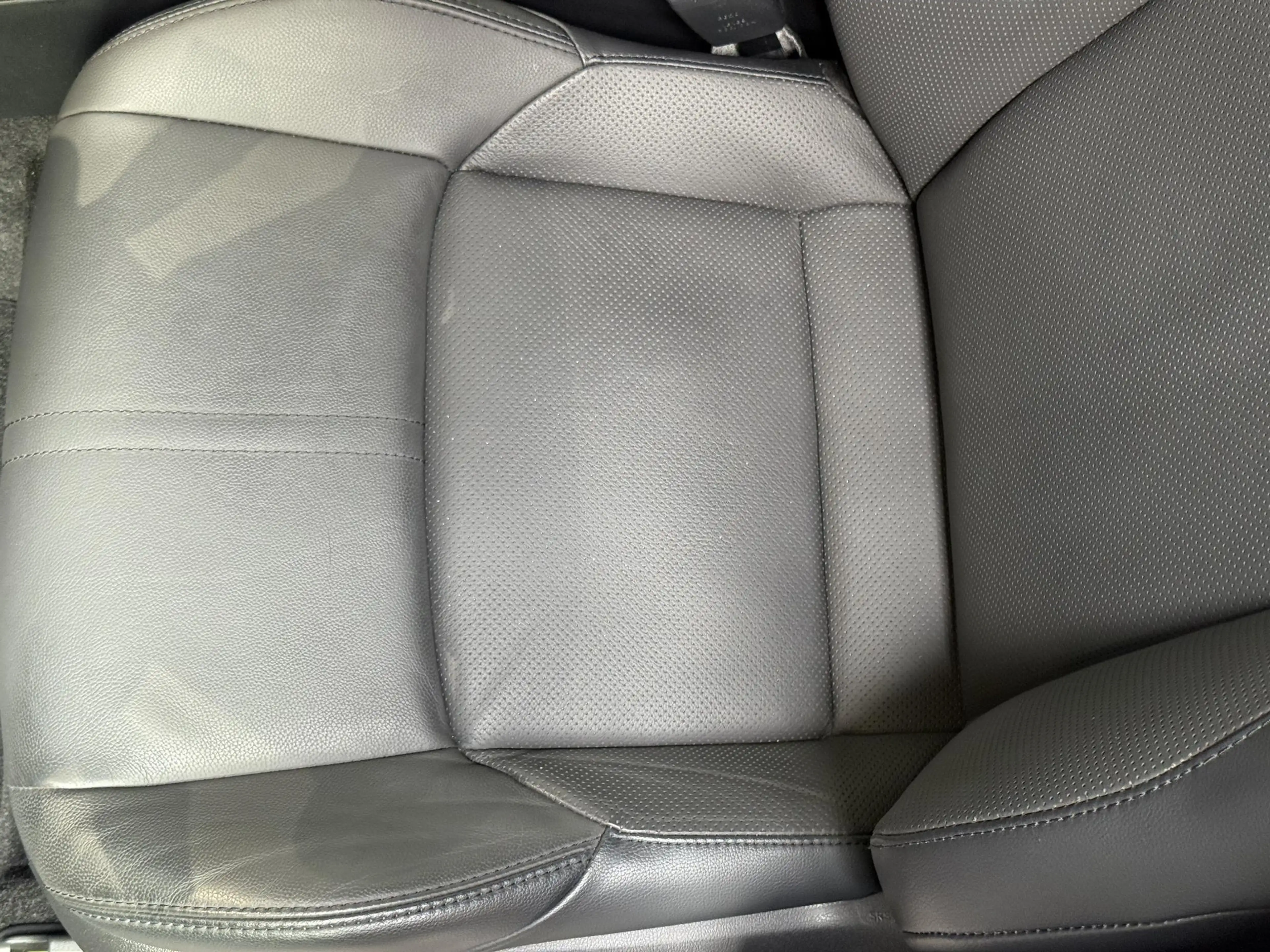Toyota Corolla Cross 2.0 High Power Hybrid Launch Edition — photo 9