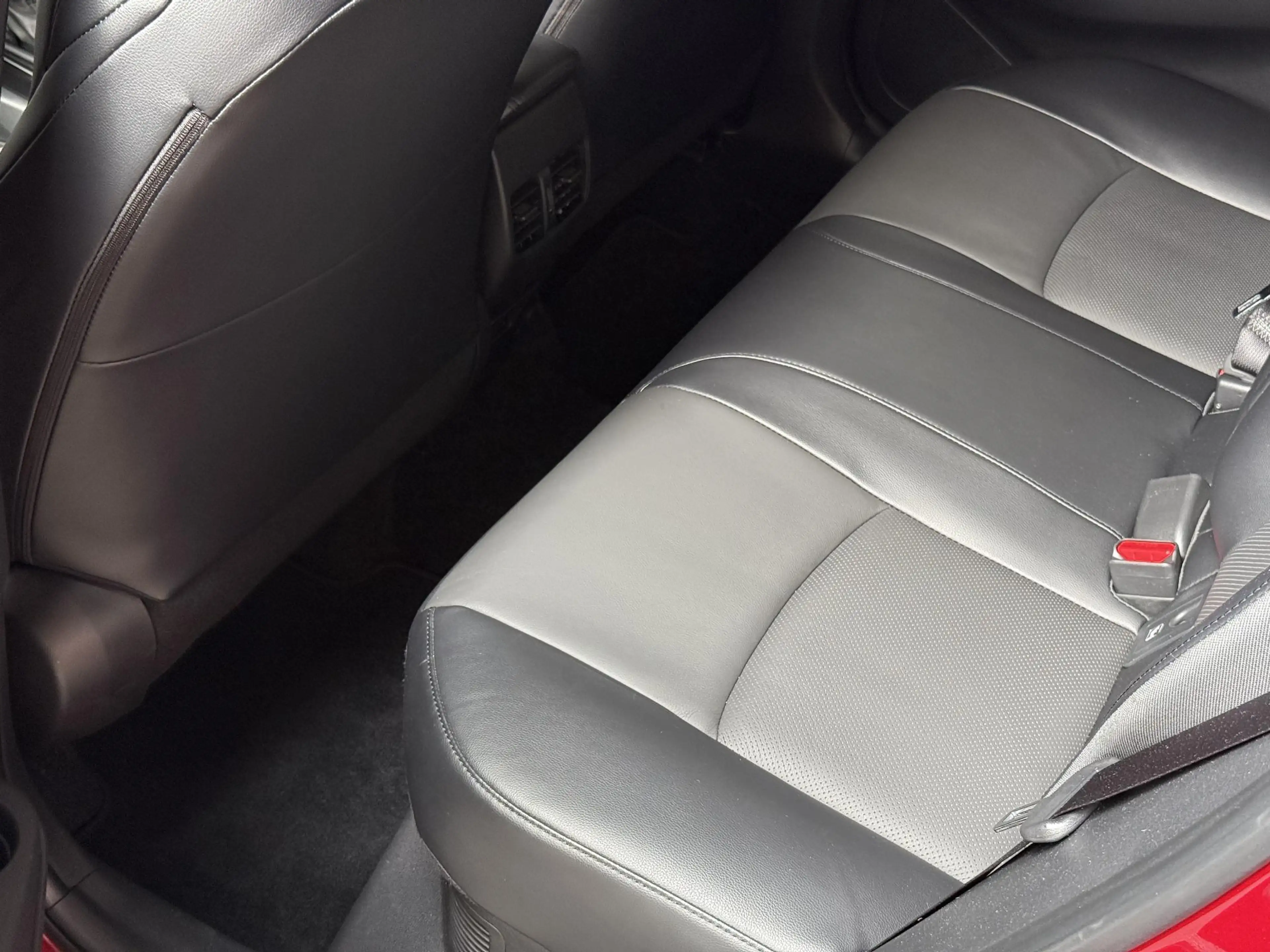 Toyota Corolla Cross 2.0 High Power Hybrid Launch Edition — photo 21