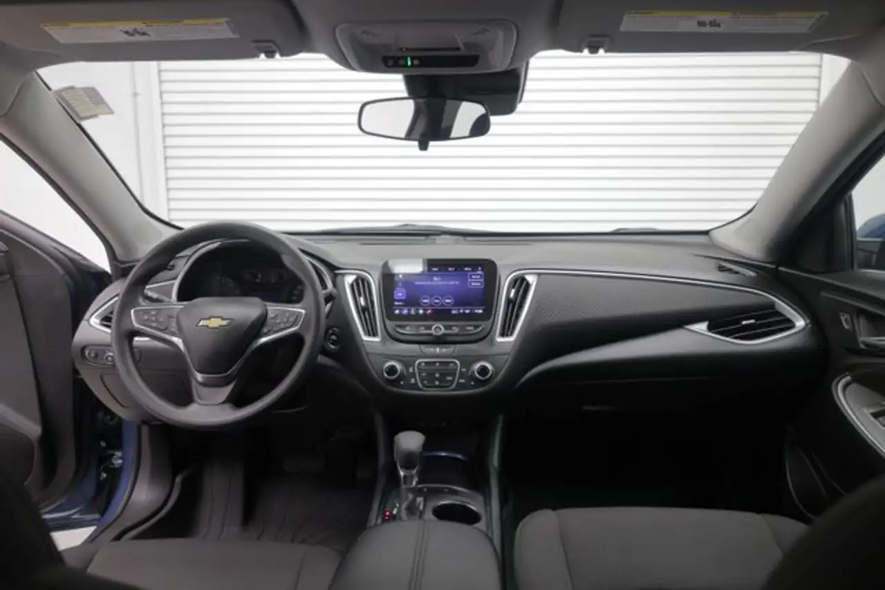 Chevrolet Malibu photo Chevrolet Malibu