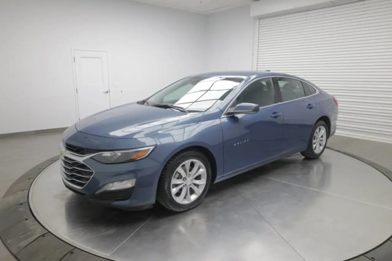 Chevrolet Malibu photo Chevrolet Malibu