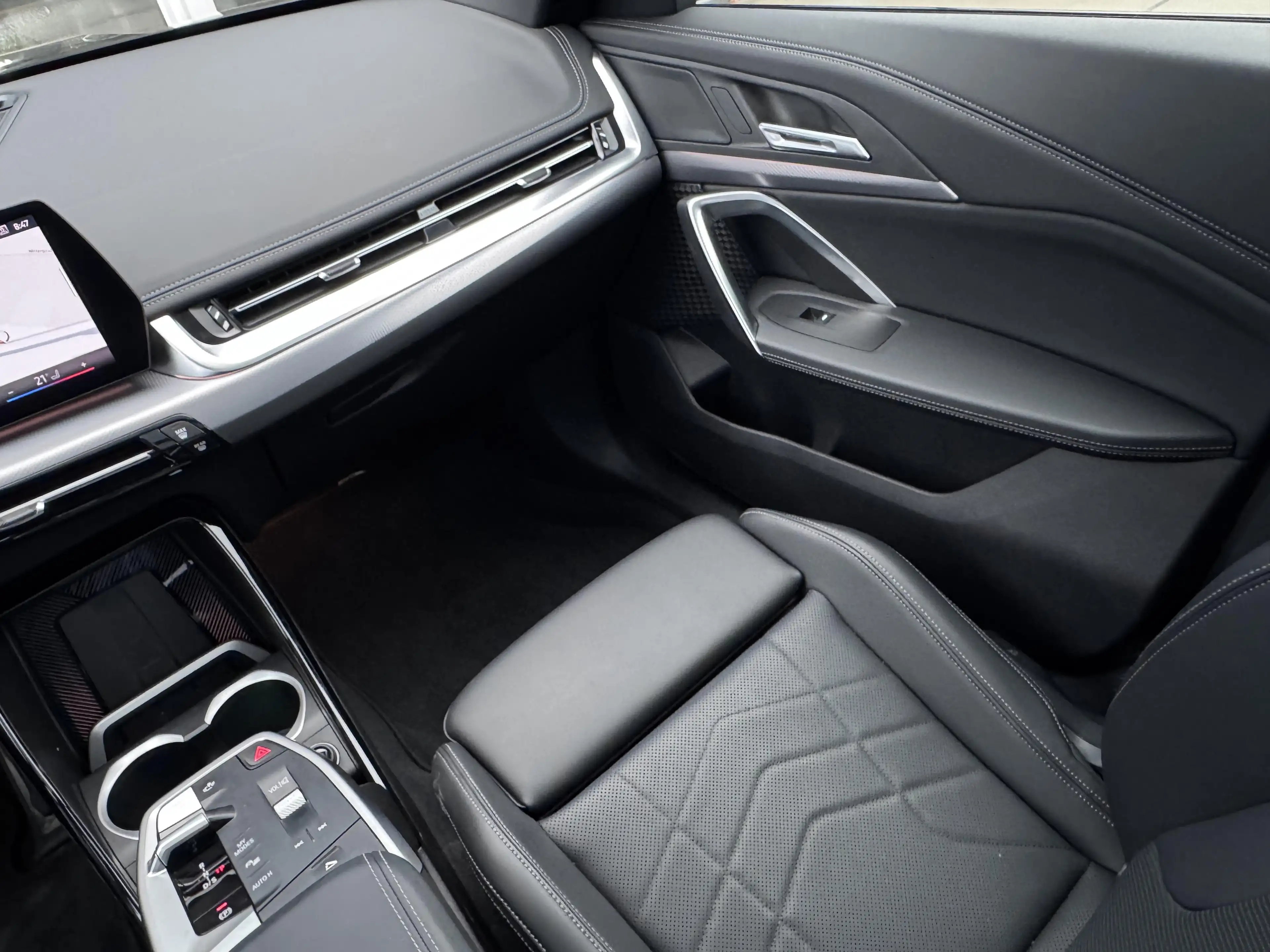 BMW X1 25E Xdrive M-Sport | PANO | ALU | 360 CAMERA |HEAD — photo 13