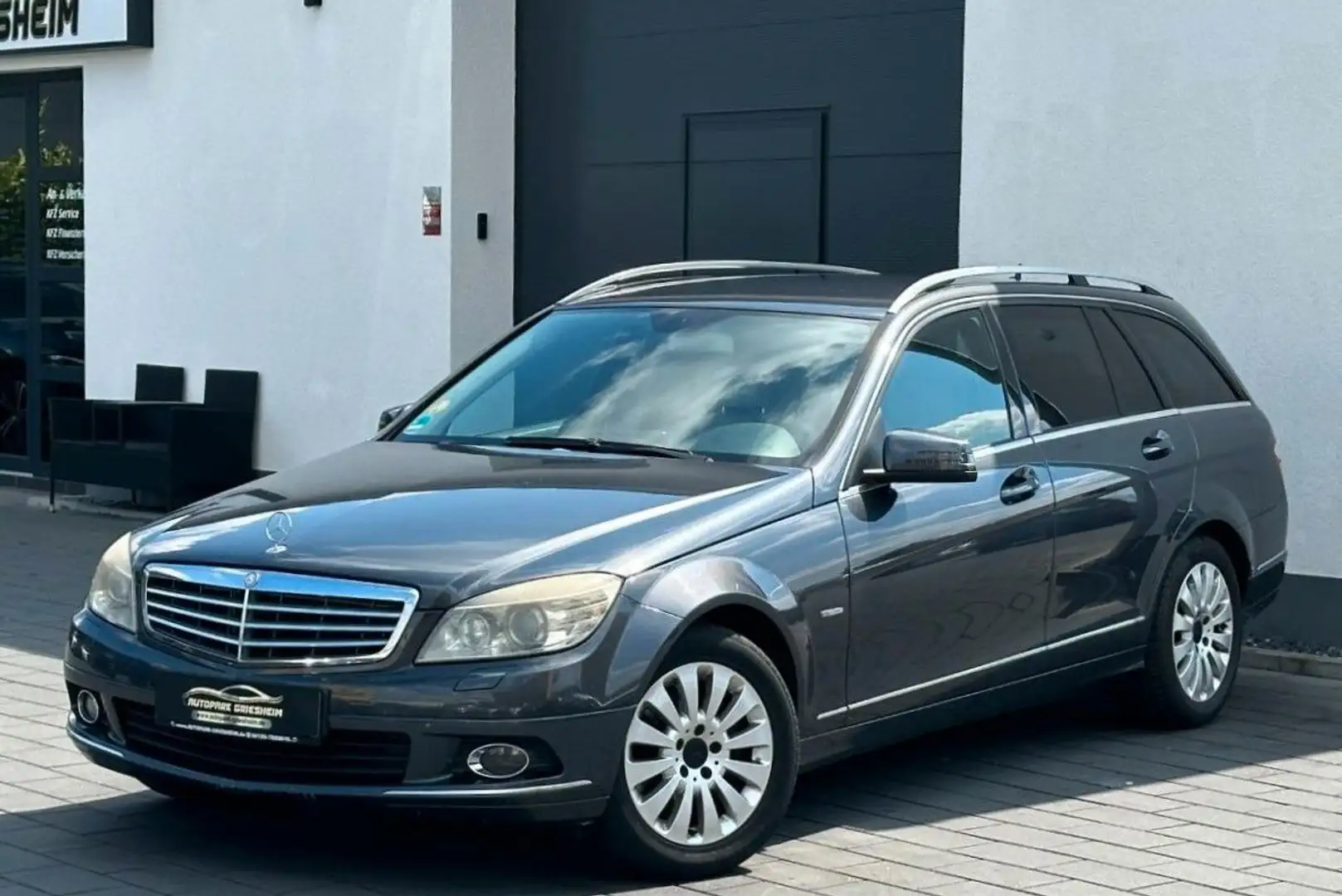 Mercedes-Benz C 220 T CDI Blueeff*ELEGANCE*2HD*COMAND*Bi-XENON Grau - 1
