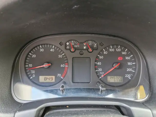 Volkswagen Golf view 10