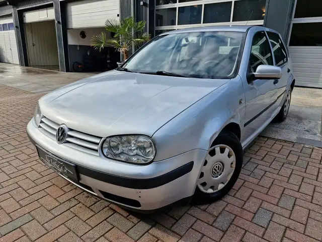 2000 Volkswagen Golf in Silver for sale