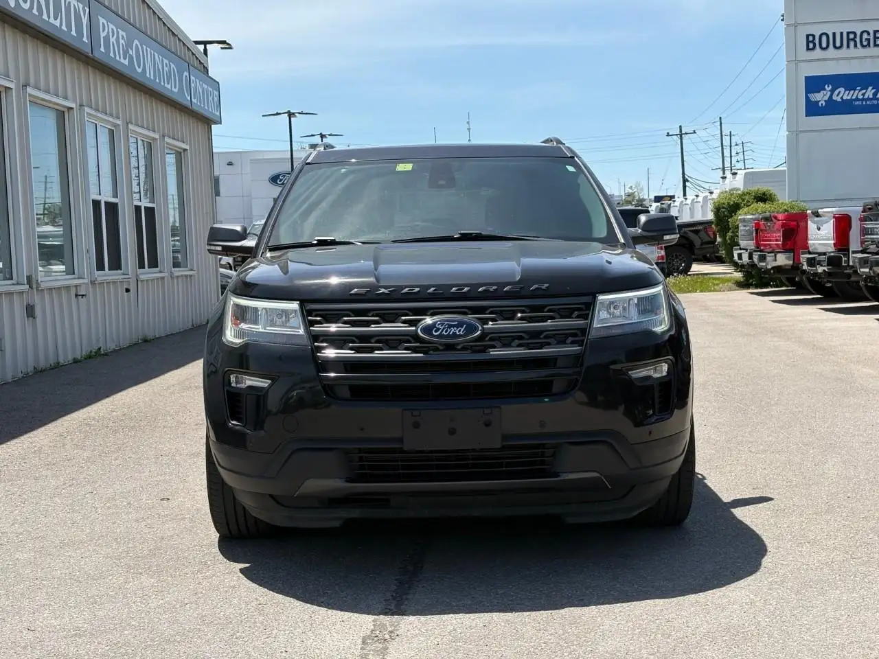 Ford Explorer снимка Ford Explorer